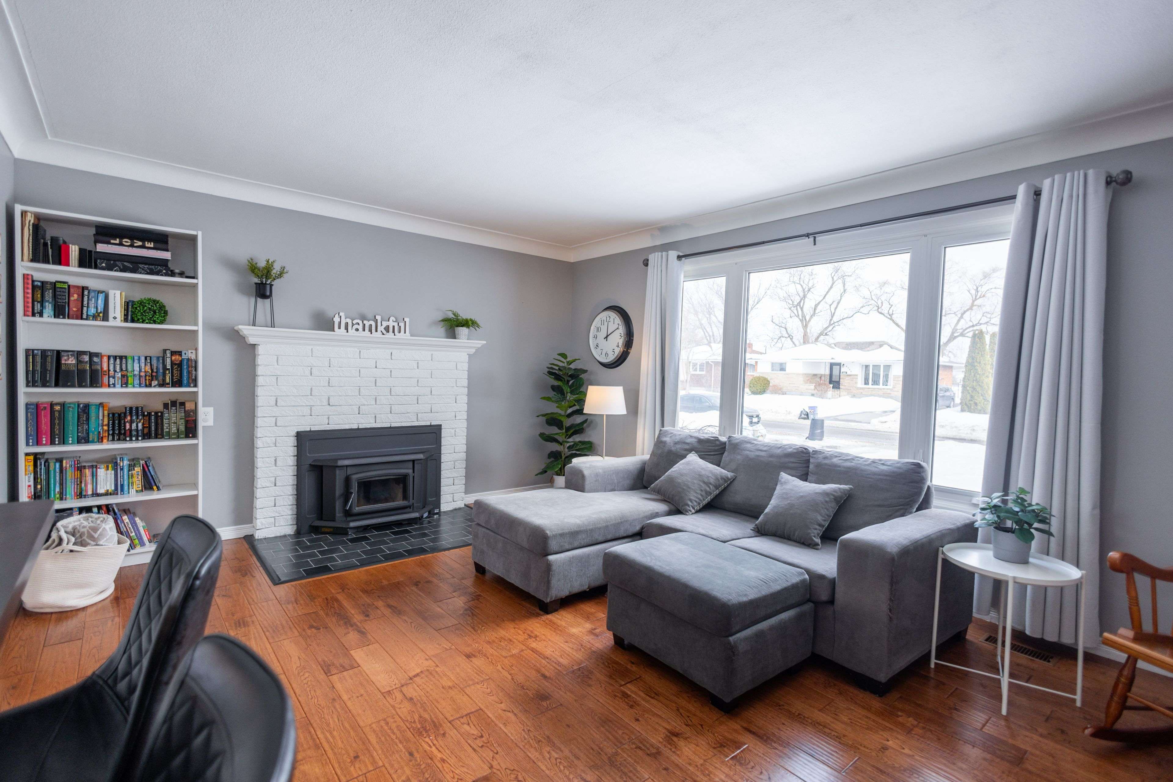 Niagara Falls, ON L2G 6W9,8599 Furlong AVE