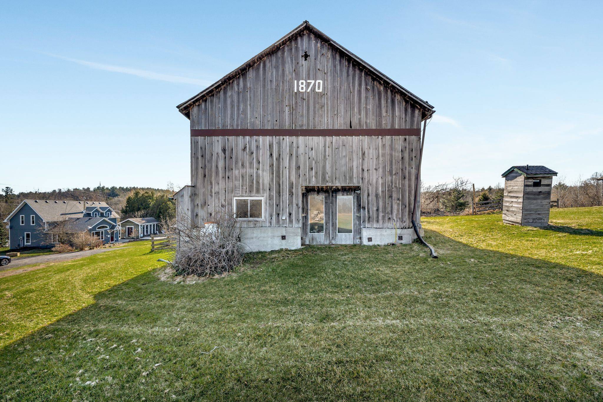 Quinte West, ON K8V 5P4,16882 Telephone RD