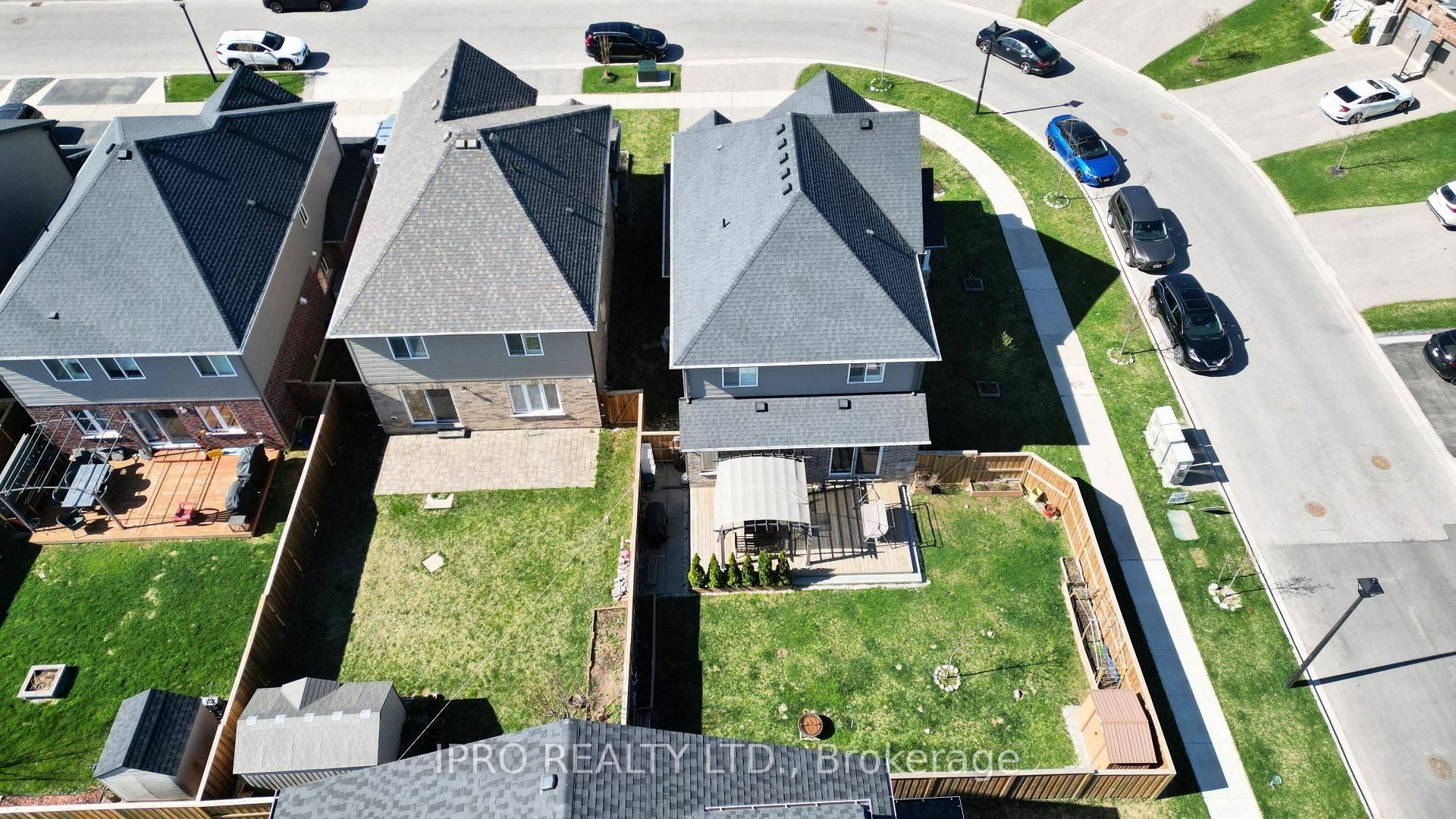 Stratford, ON N5A 0G5,194 Bradshaw DR