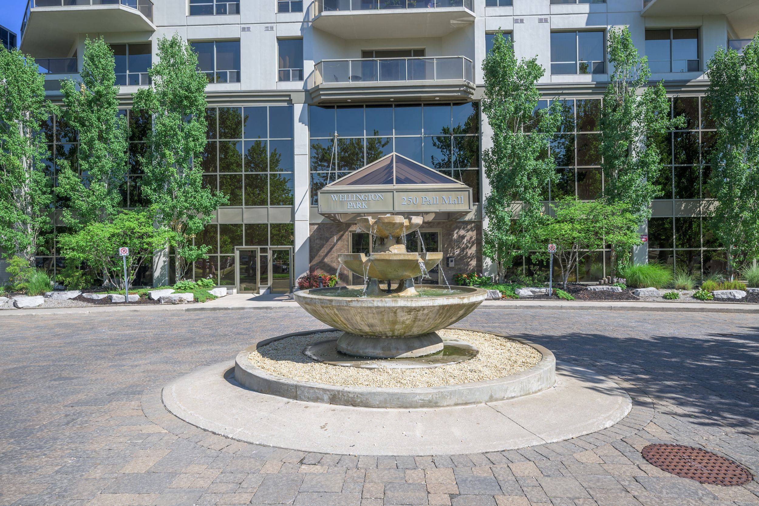 London East, ON N6A 6K3,250 Pall Mall ST #601