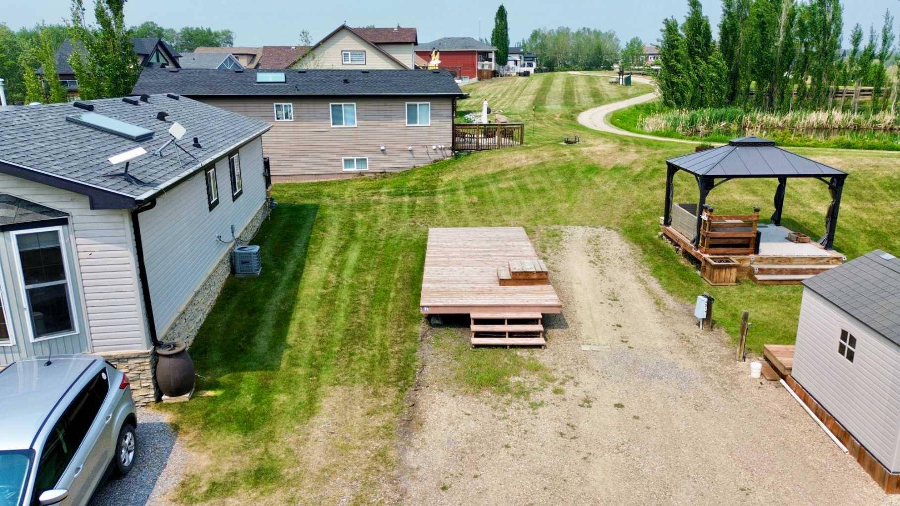 Rural Red Deer County, AB T0M 1R0,25054 South Pine Lake RD #4017