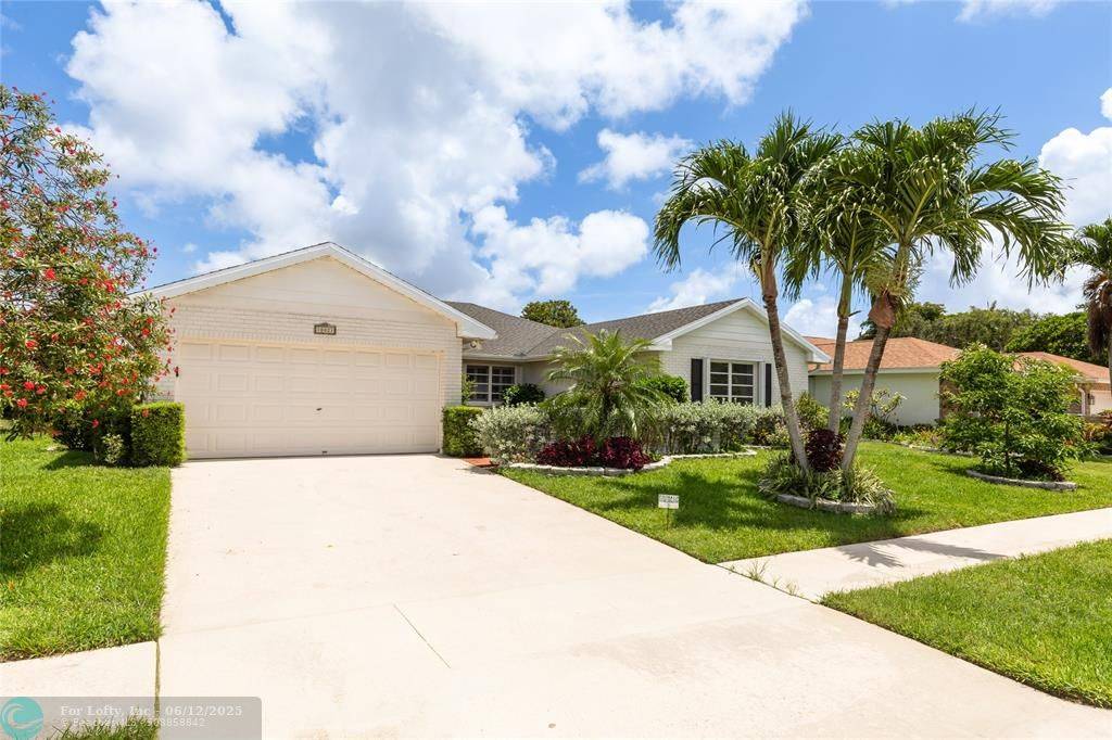 Boynton Beach, FL 33436,10821 Greentrail Dr