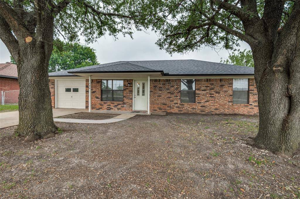 Palmer, TX 75152,104 Bluebonnet Lane