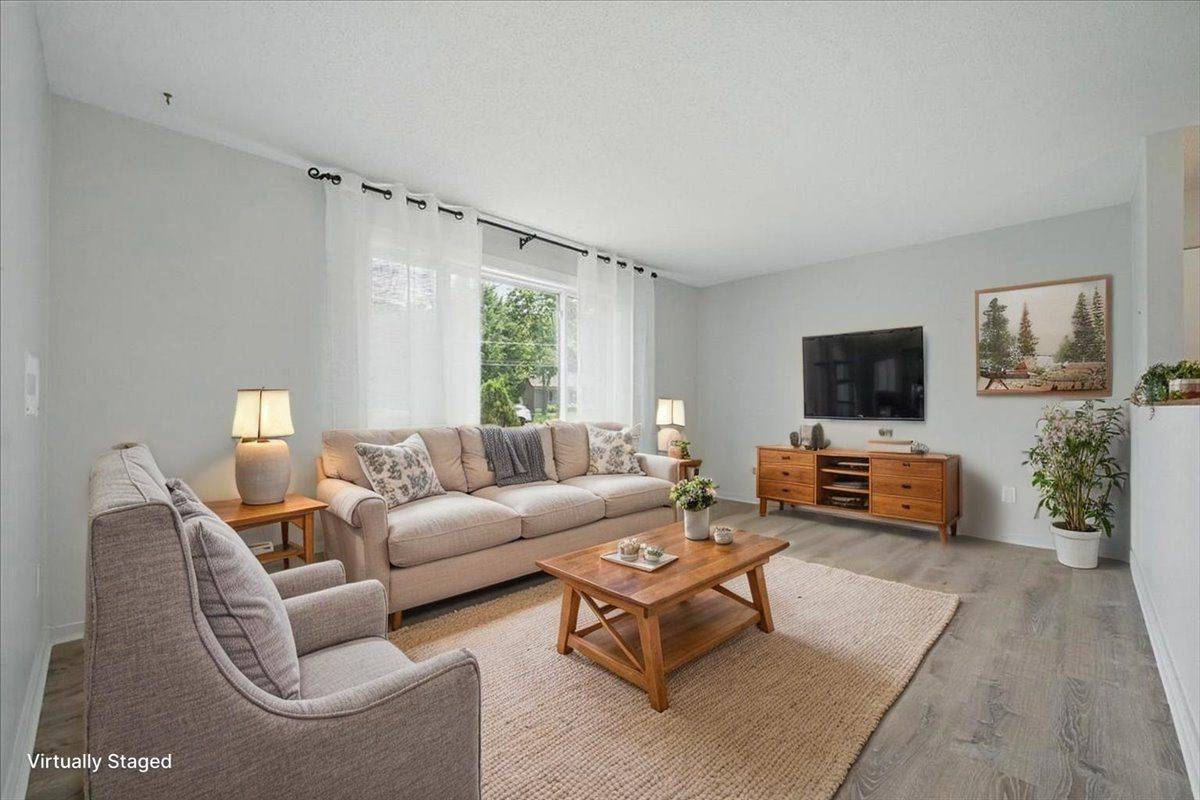Orleans - Cumberland And Area, ON K4C 1C7,1125 Barnett DR
