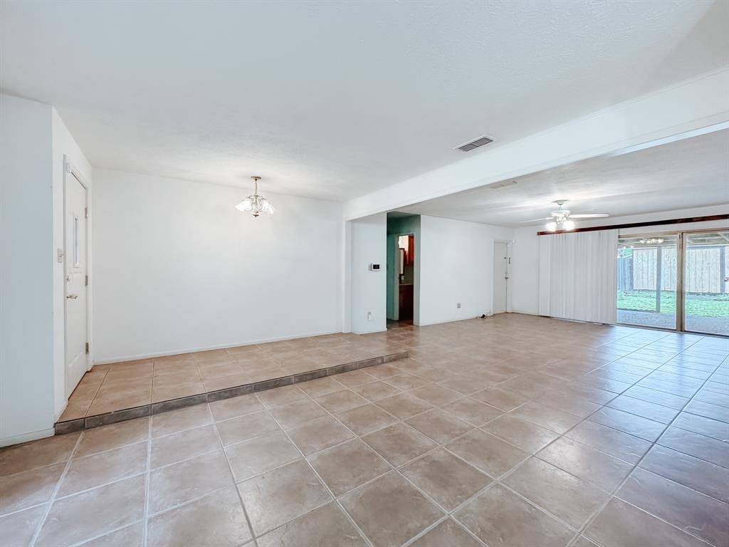 Corsicana, TX 75110,220 Hampton Avenue