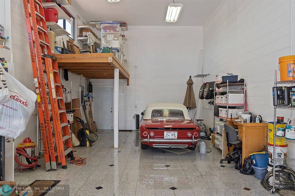 Wilton Manors, FL 33305