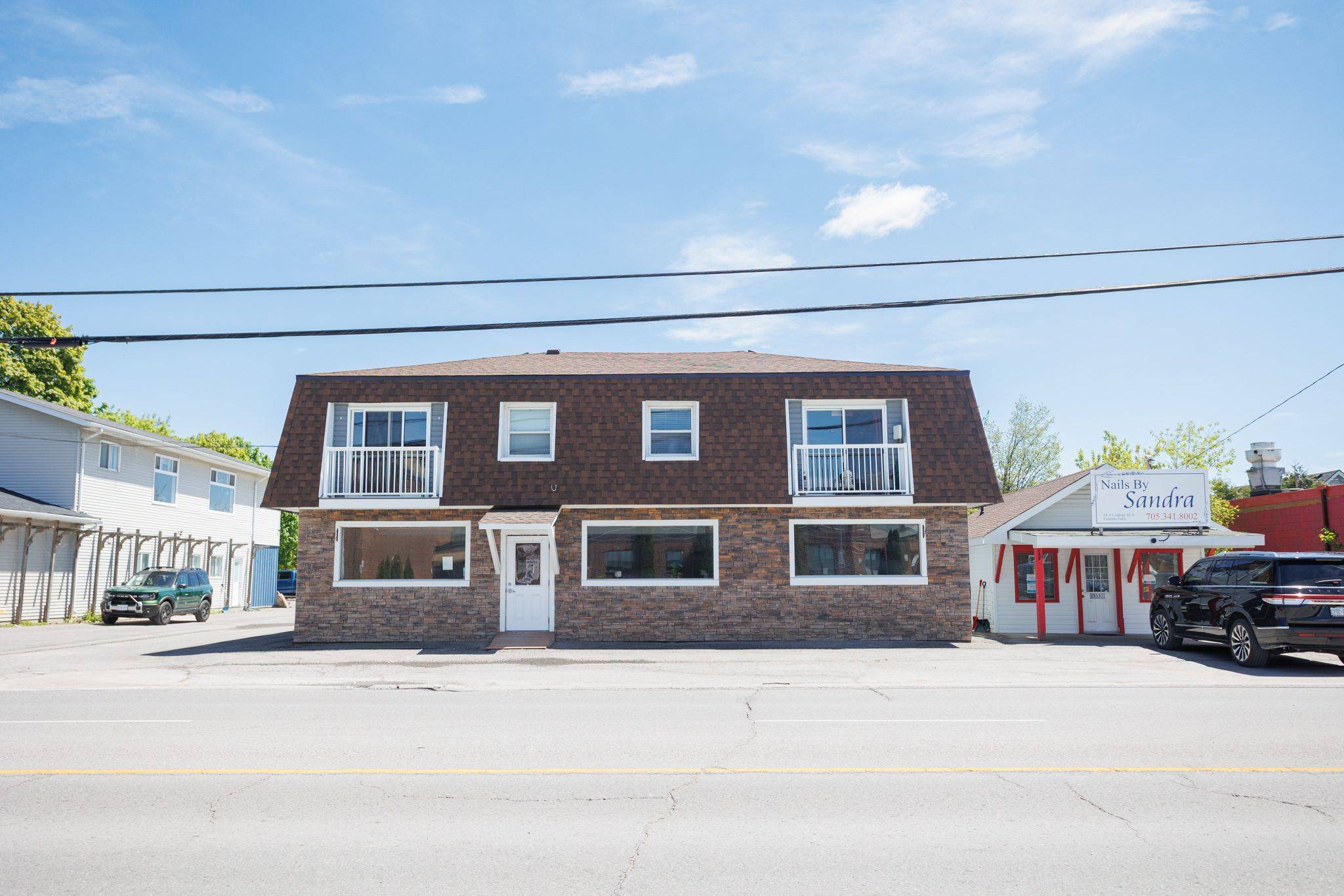 Kawartha Lakes, ON K0M 1N0,65 Lindsay ST