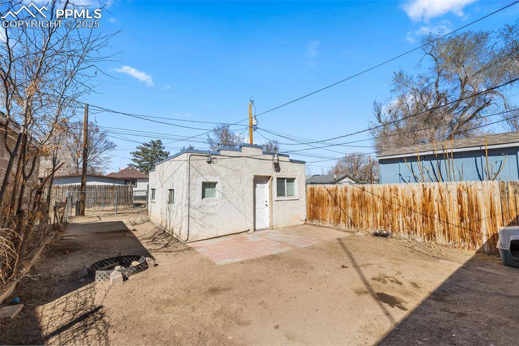 Pueblo, CO 81004,1437 Cypress ST