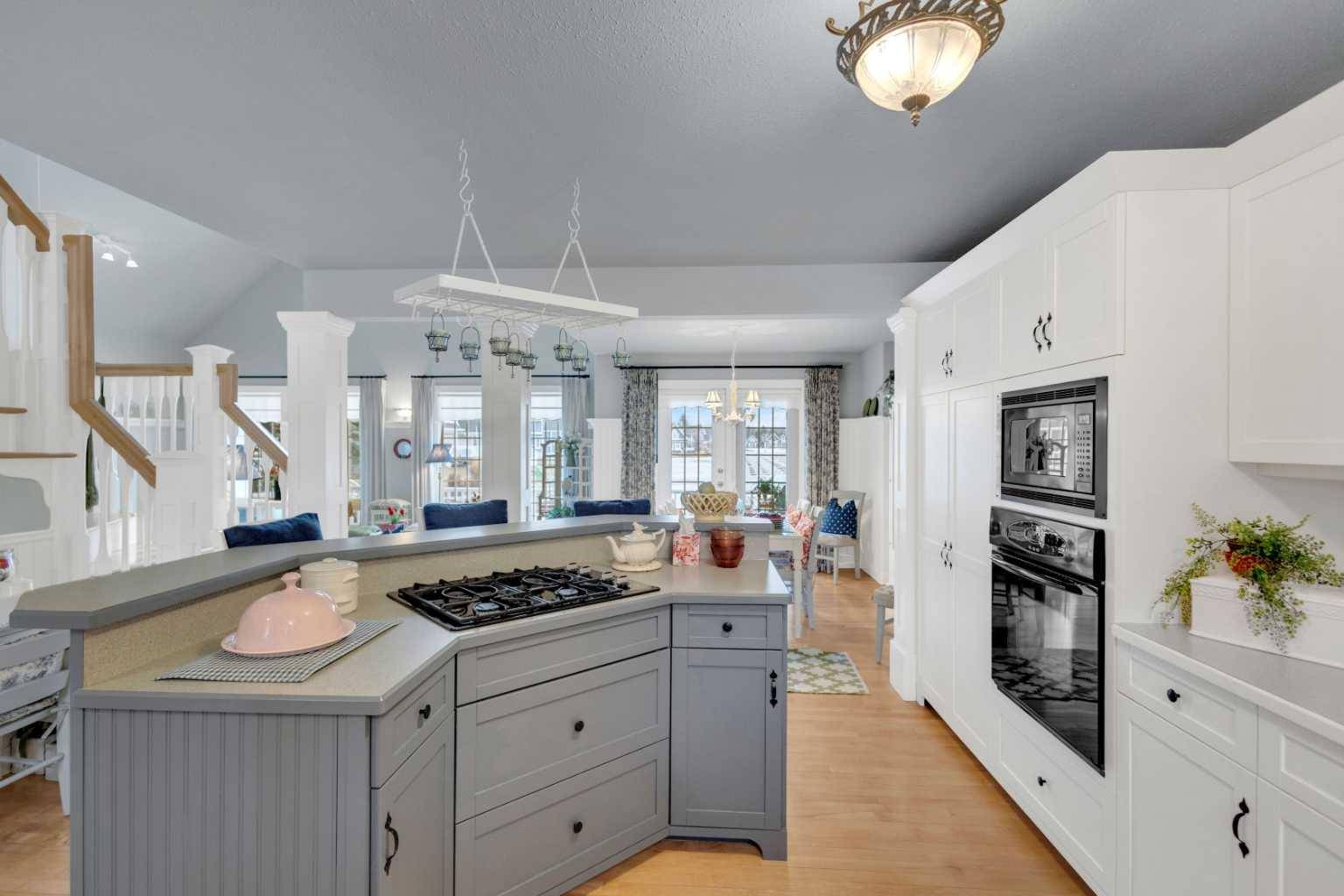 Sylvan Lake, AB T4S1E9,328 Marina Bay PL