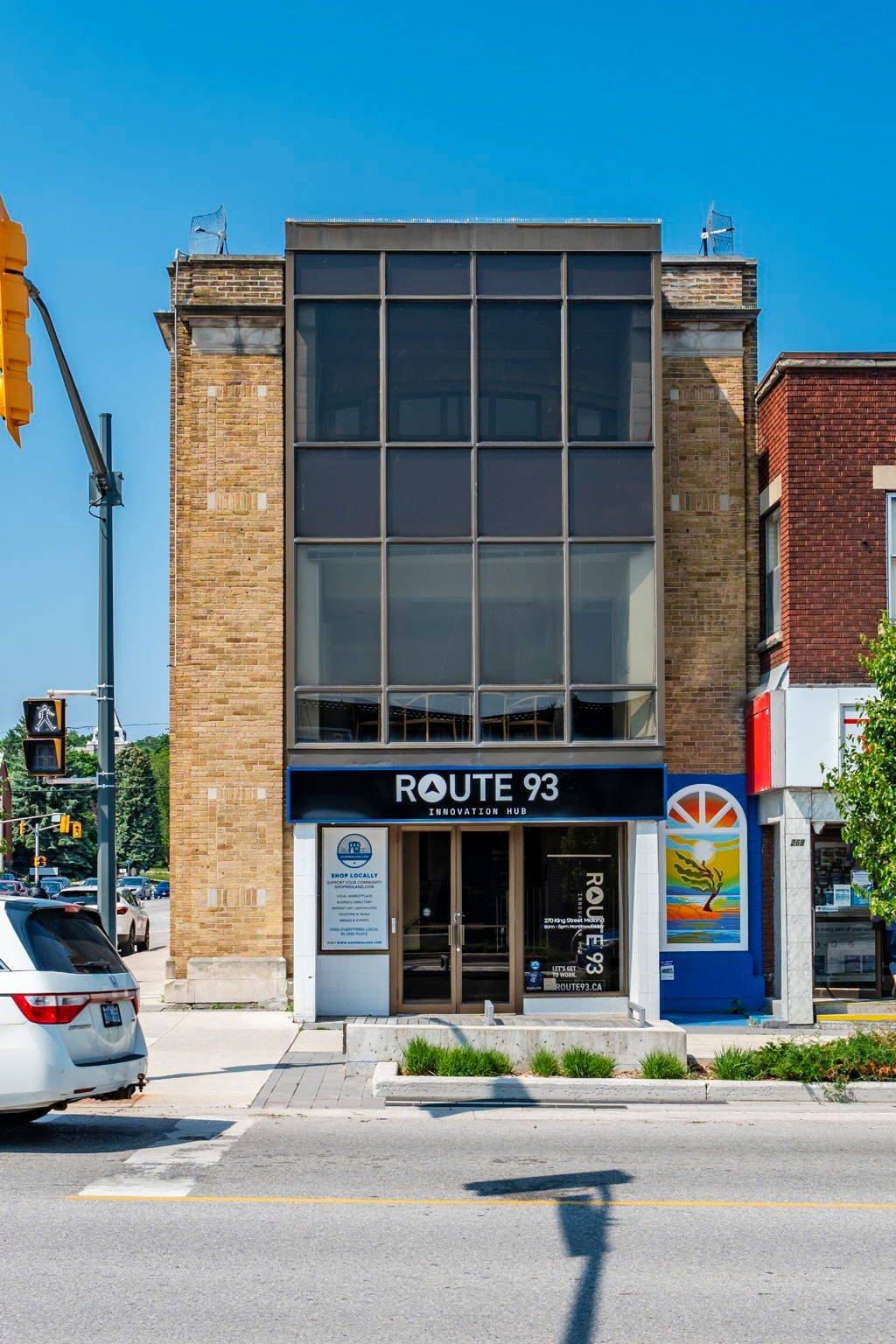 Midland, ON L4R 3M3,270 King ST