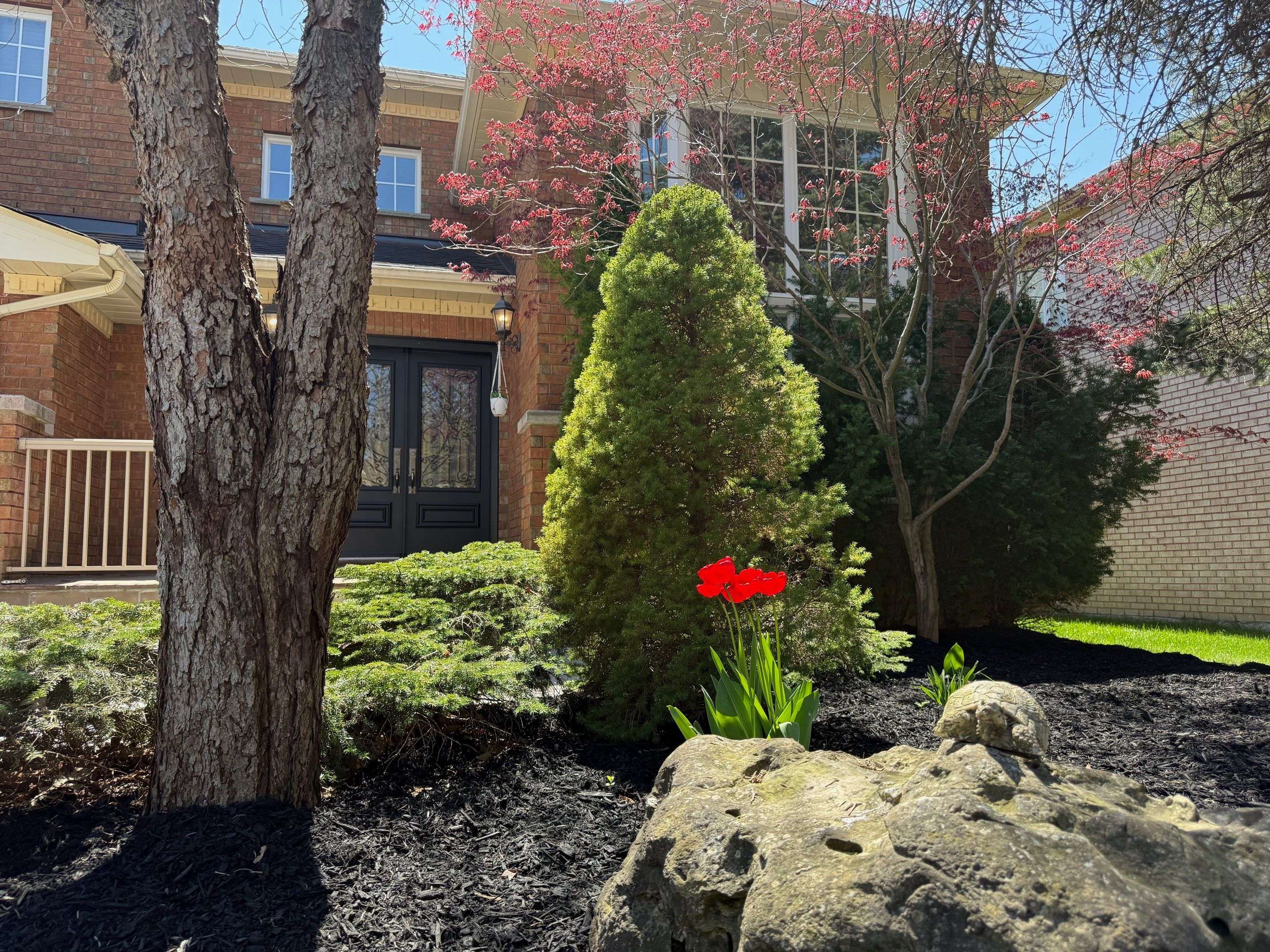 Newmarket, ON L3X 1M3,1066 Secretariate RD
