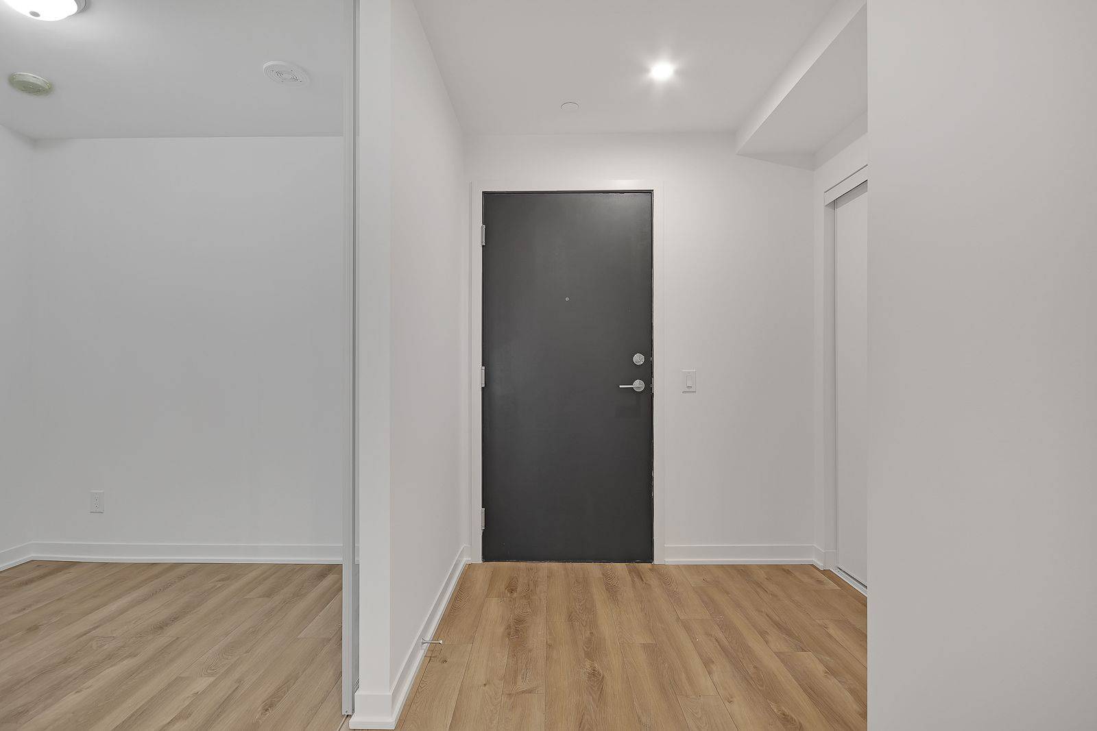 Toronto W03, ON M6N 0C1,1808 St Clair AVE W #410