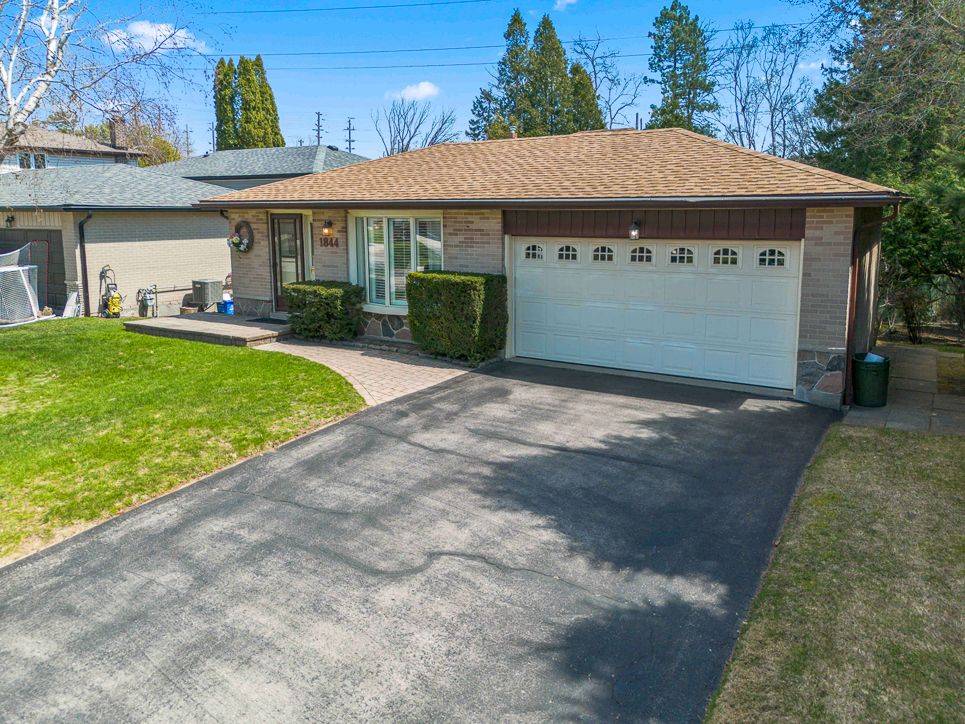 Mississauga, ON L5J 1V4,1844 Barsuda DR