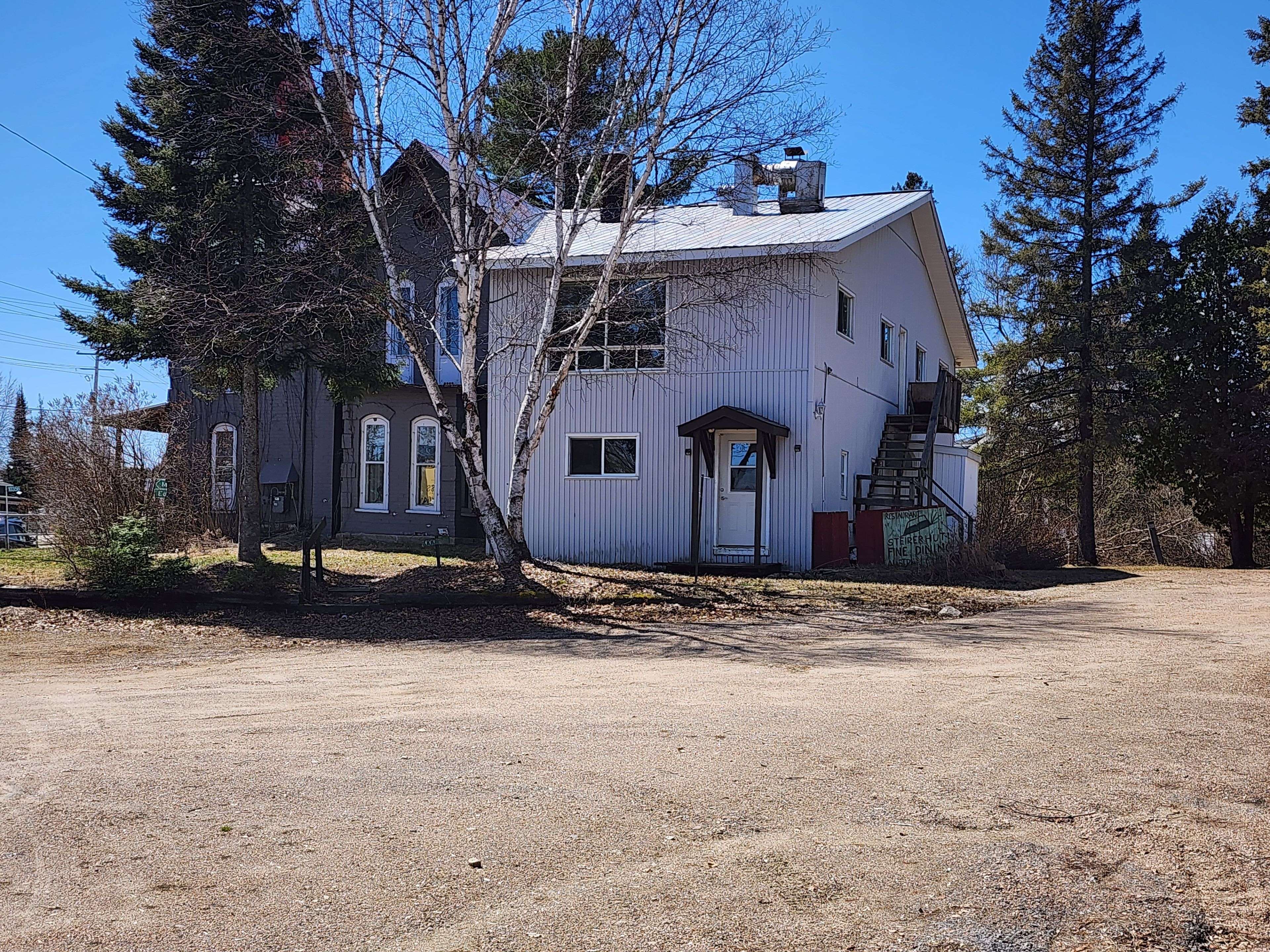 Sundridge, ON P0A 1Z0,10356 Highway 124 N/A