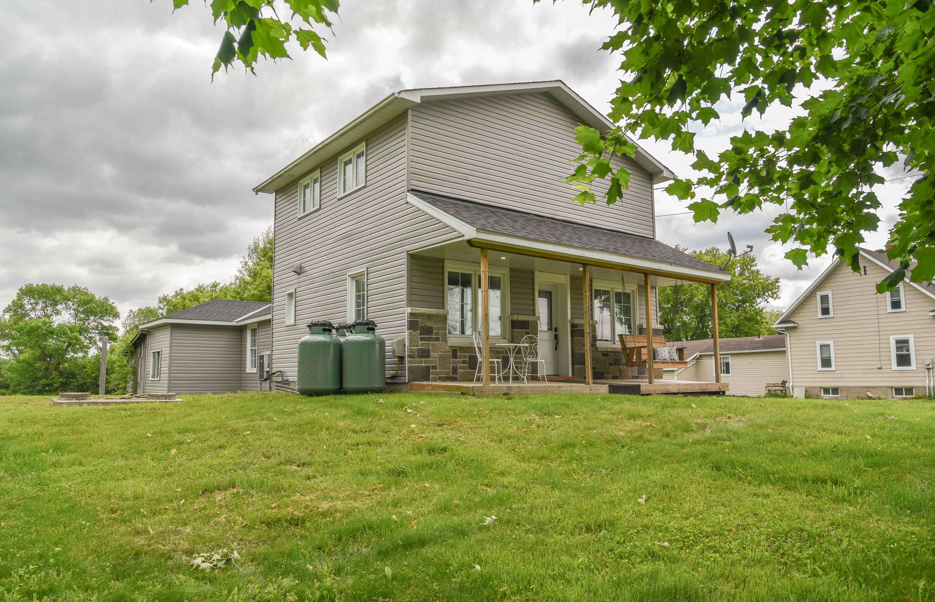 Whitewater Region, ON K0J 1V0,2387 Foresters Falls RD