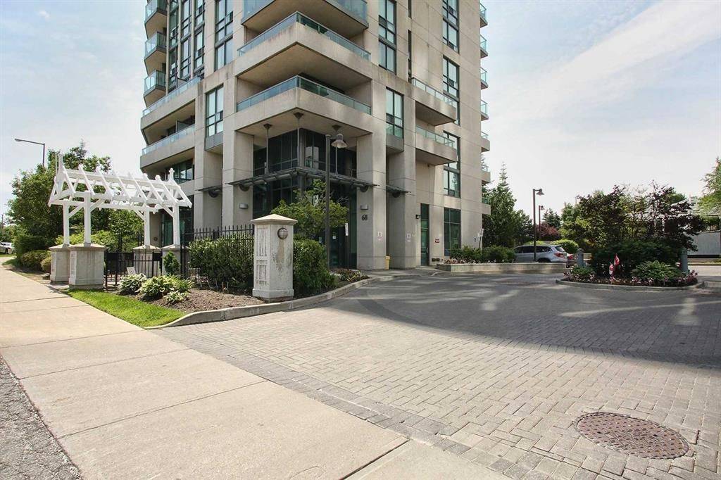 Toronto E09, ON M1H 0A1,68 Grangeway AVE #210
