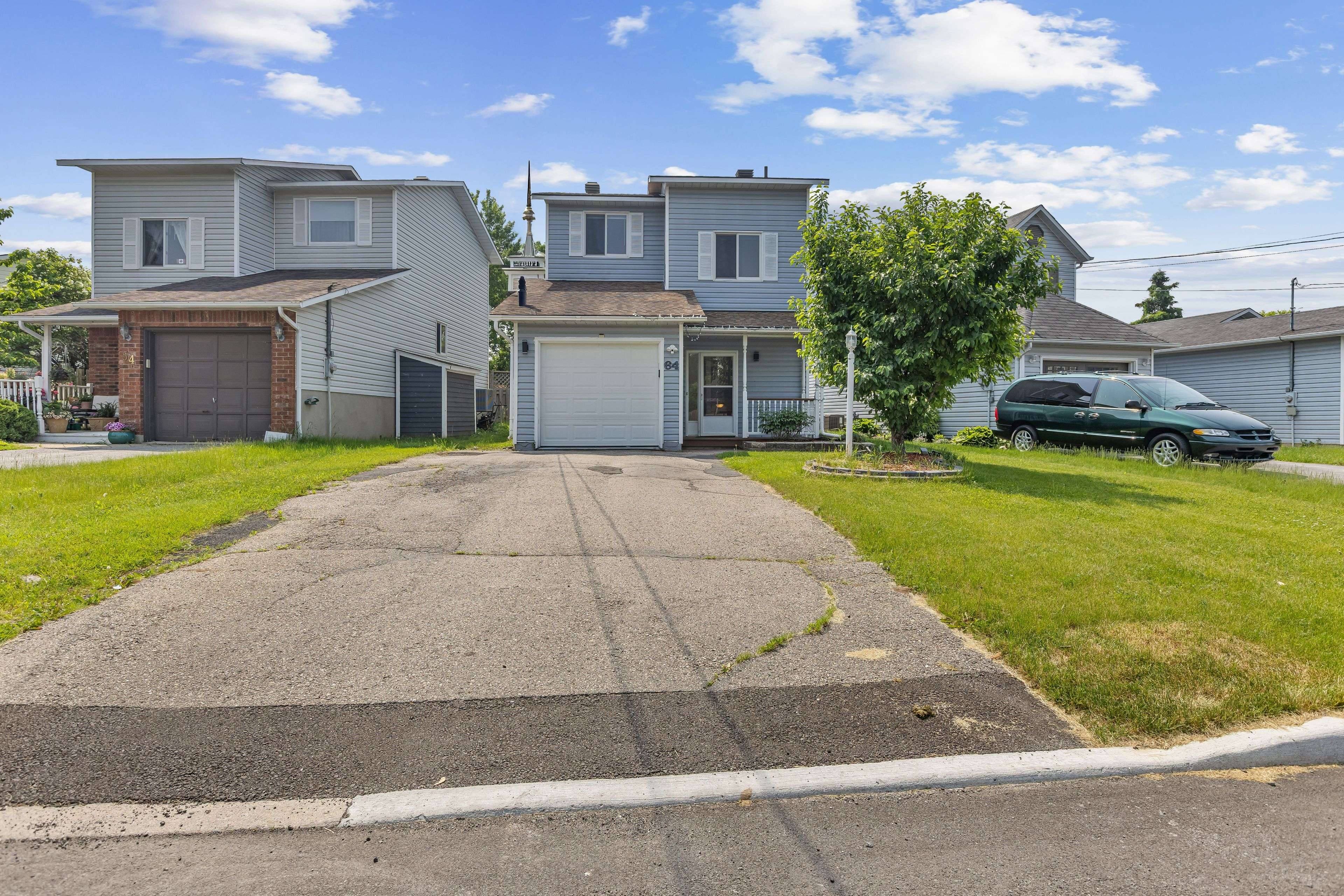 Carleton Place, ON K7C 4K4,64 Lemaistre ST