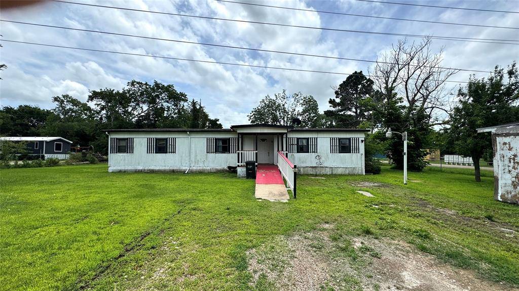 Terrell, TX 75161,8920 E US Highway 80