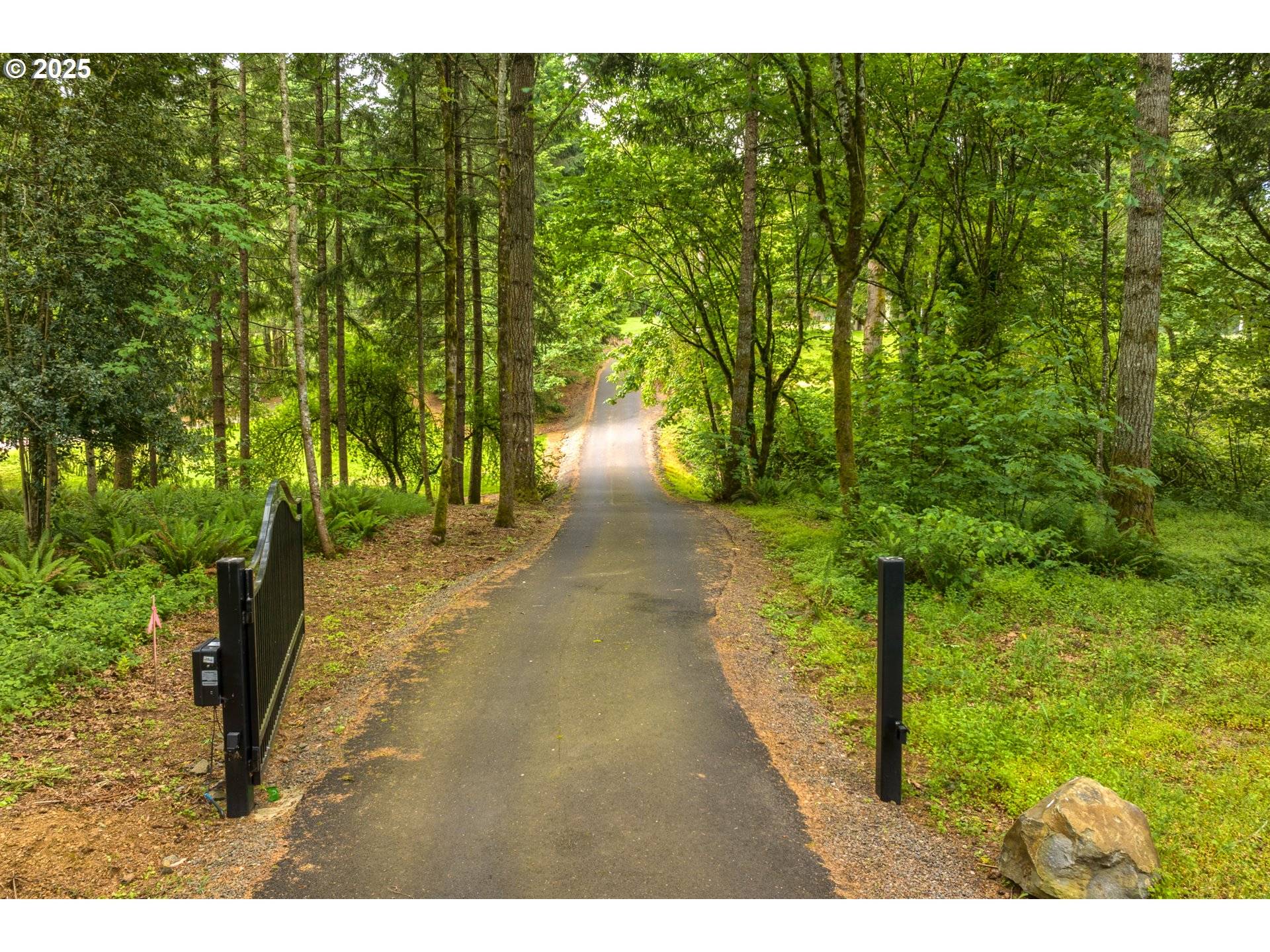 Newberg, OR 97132,33280 NE HAUGEN RD