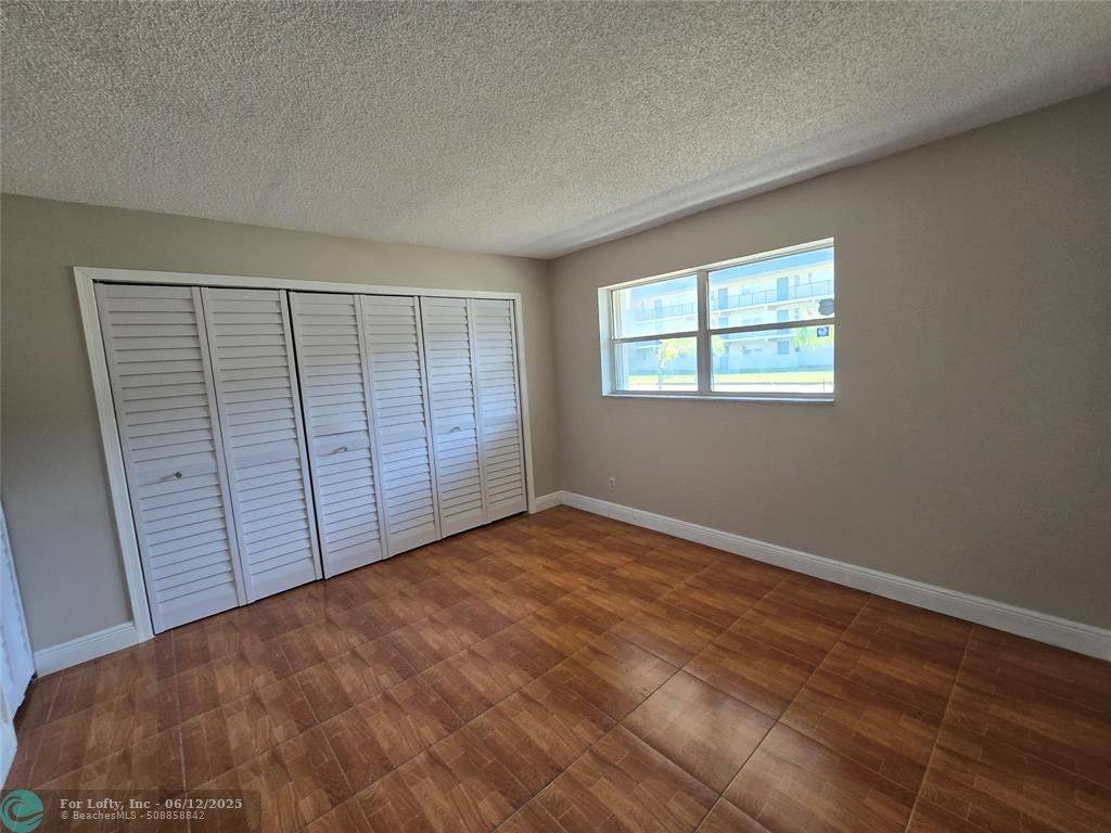 Tamarac, FL 33321,8001 Fairview Dr #107