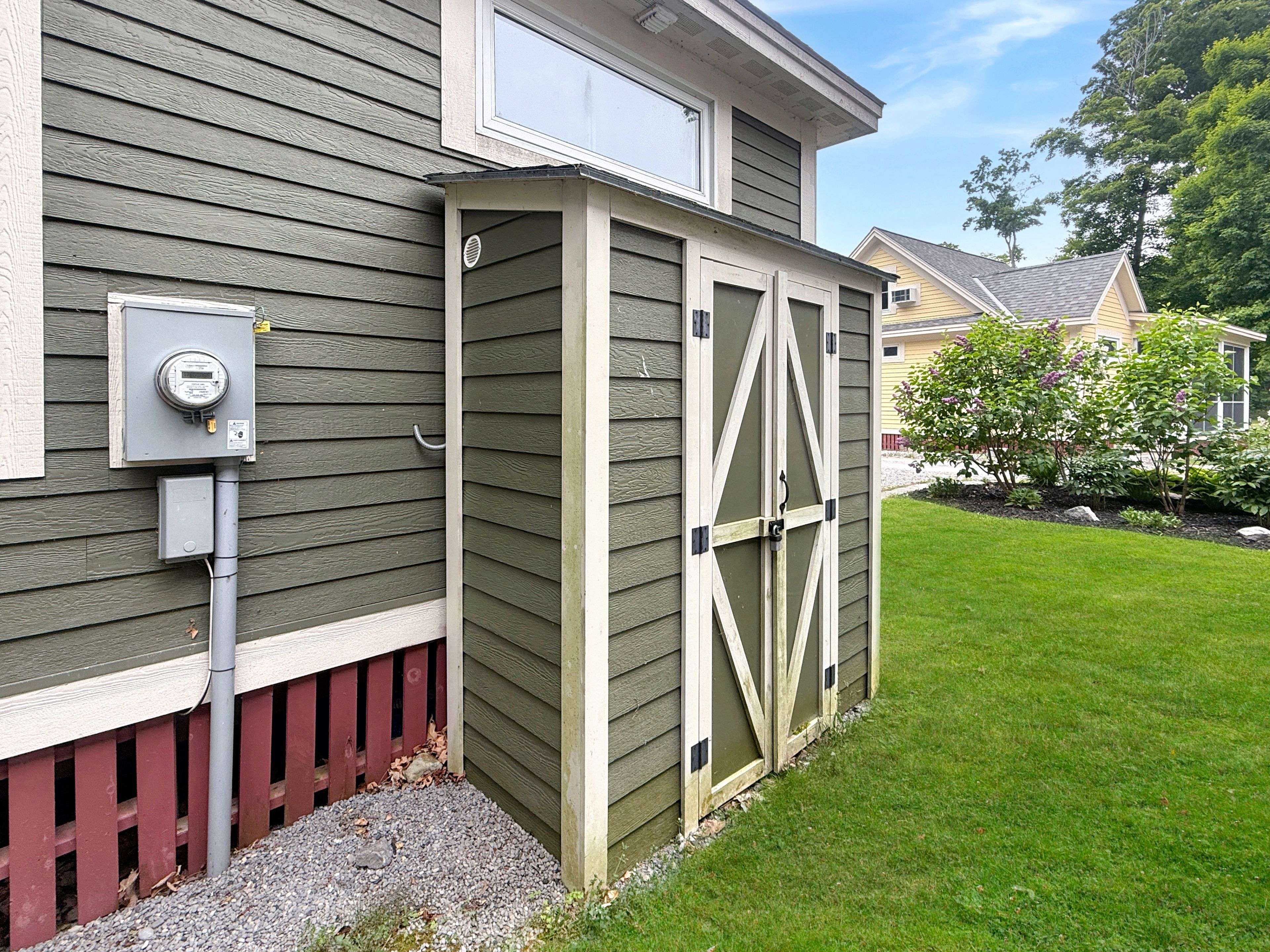 Prince Edward County, ON K8N 4Z4,50 Hollow LN #209