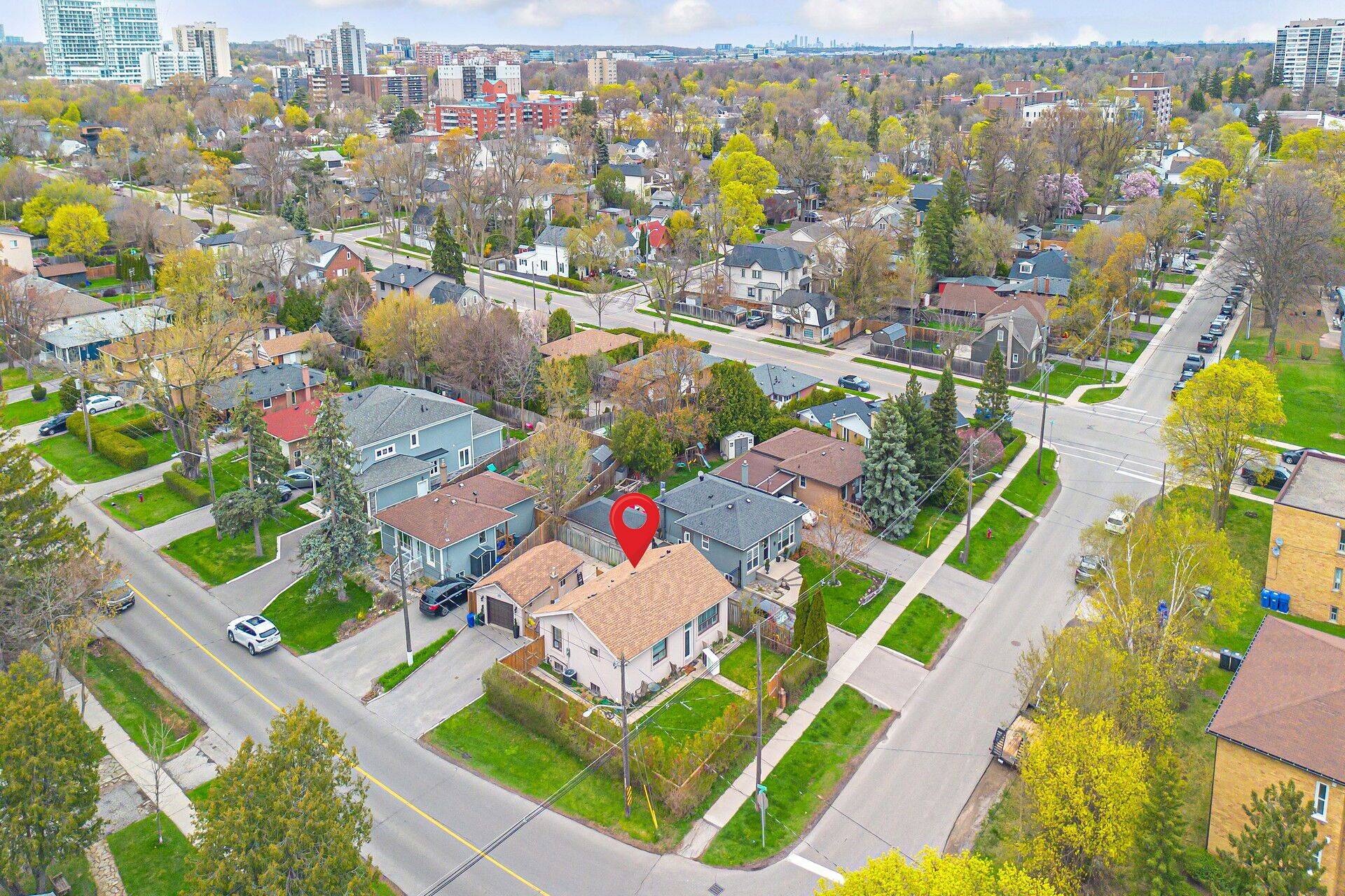 Oakville, ON L6K 1N4,191 Deane AVE