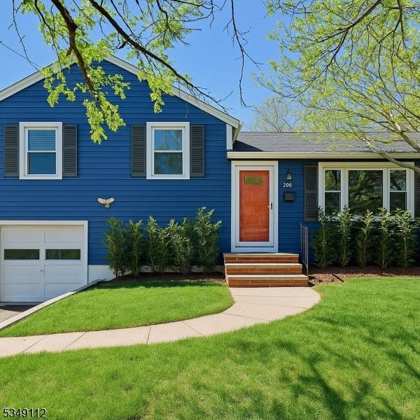 West Orange Twp., NJ 07052,26 Nutwold Ave