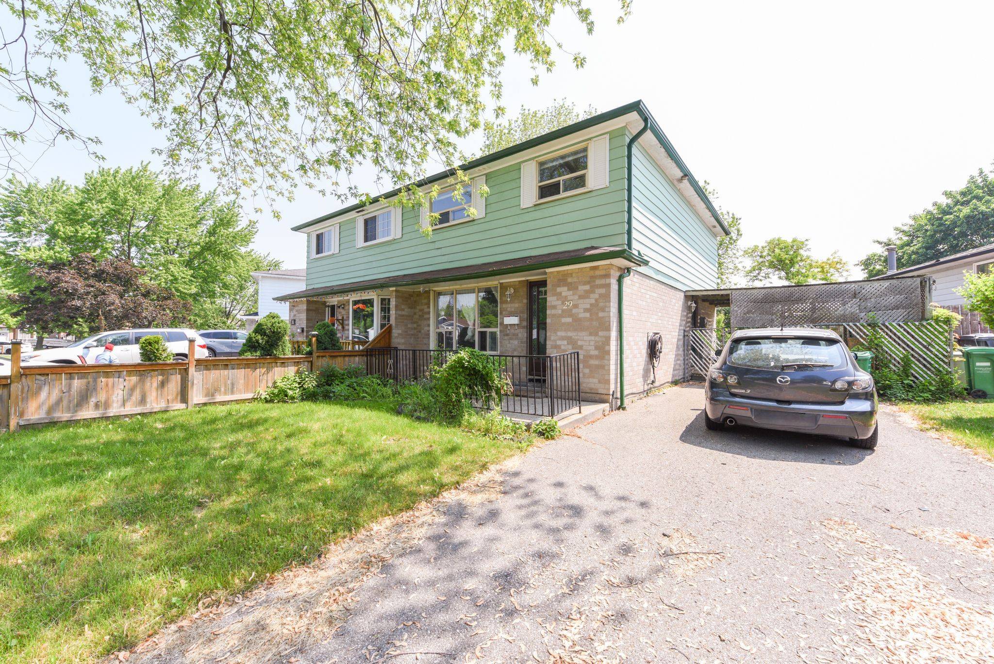 Brampton, ON L6S 1H9,29 Glenmore CRES