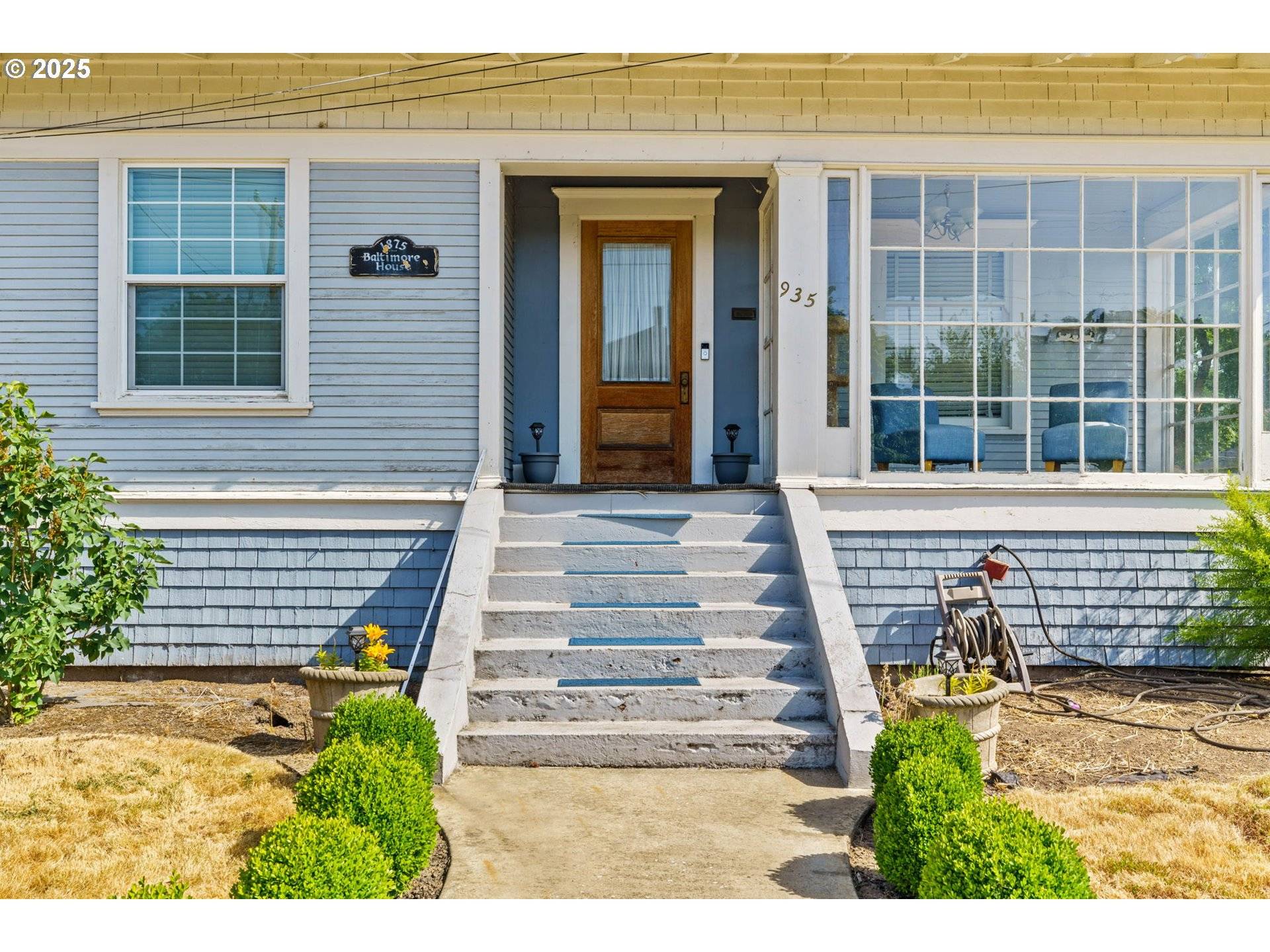 Albany, OR 97321,935 1ST AVE SE
