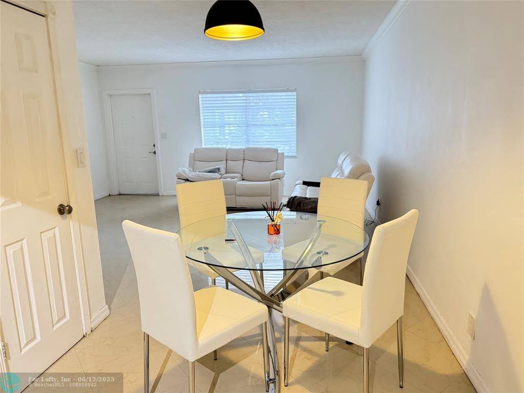 Hollywood, FL 33019,2600 S Ocean  #S114