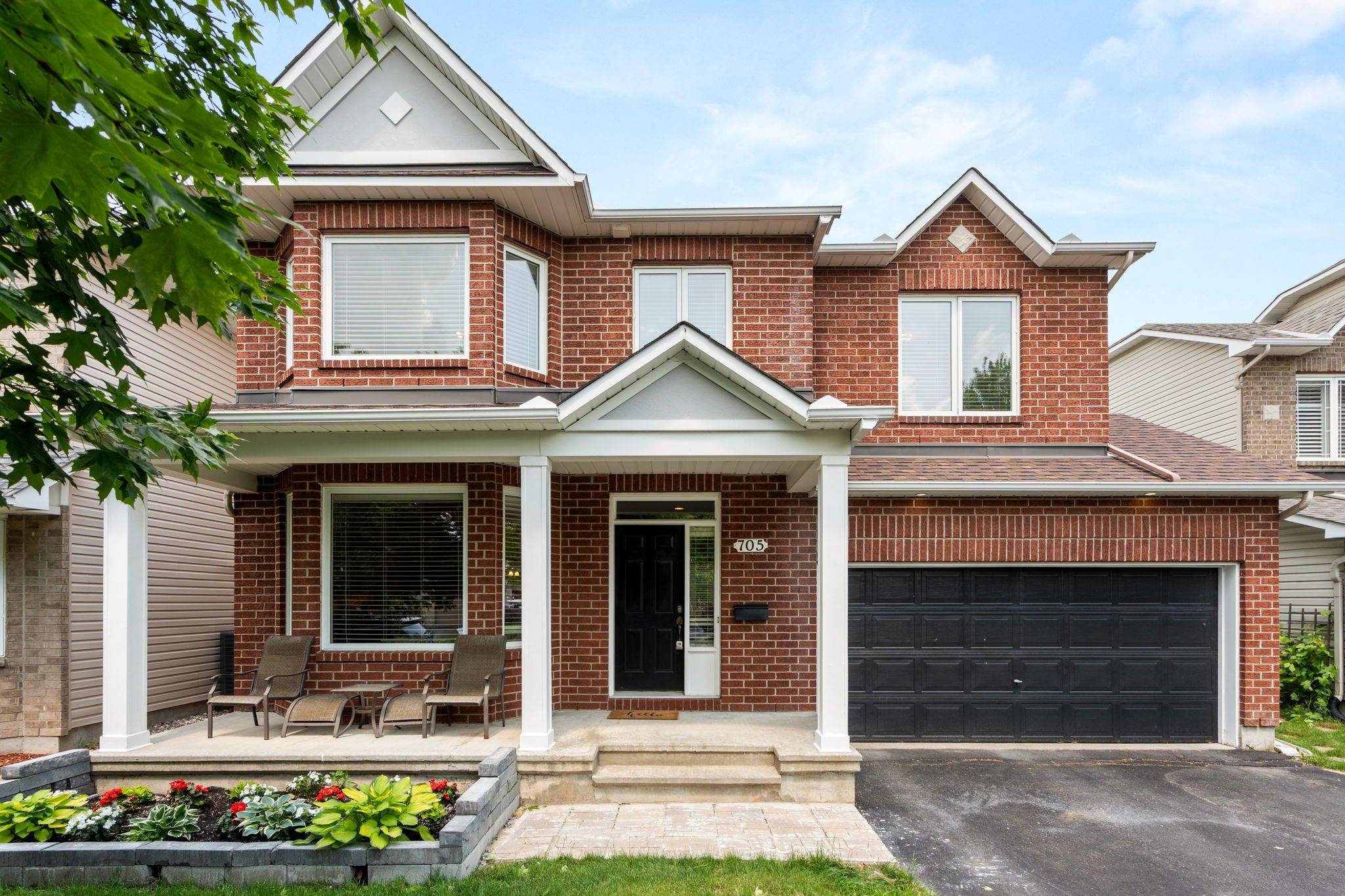 Orleans - Cumberland And Area, ON K4A 4Z2,705 Larcastle CIR