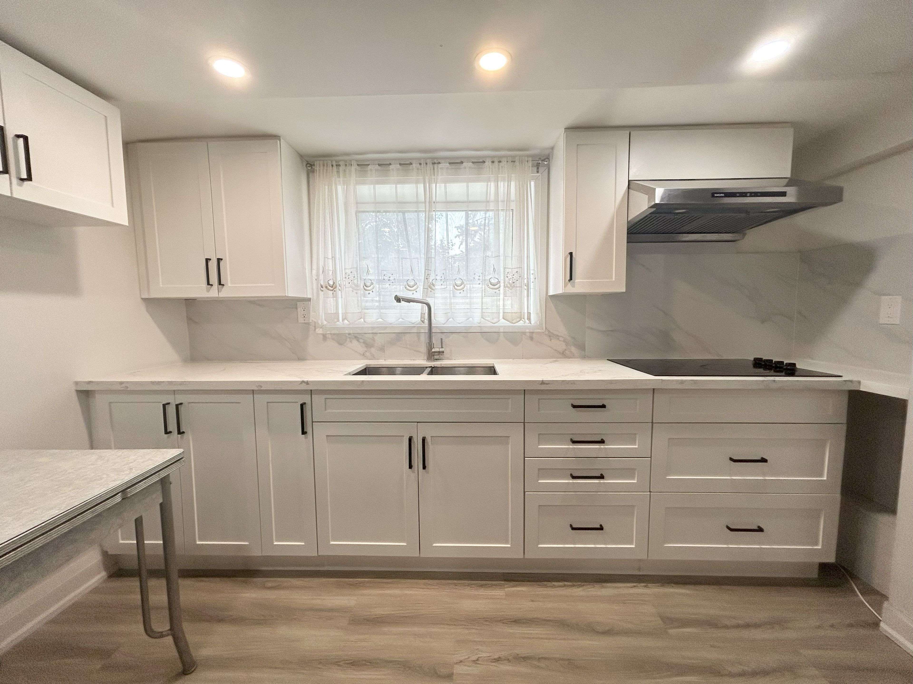 Toronto E04, ON M1R 2E9,68 Singleton RD #BSMT