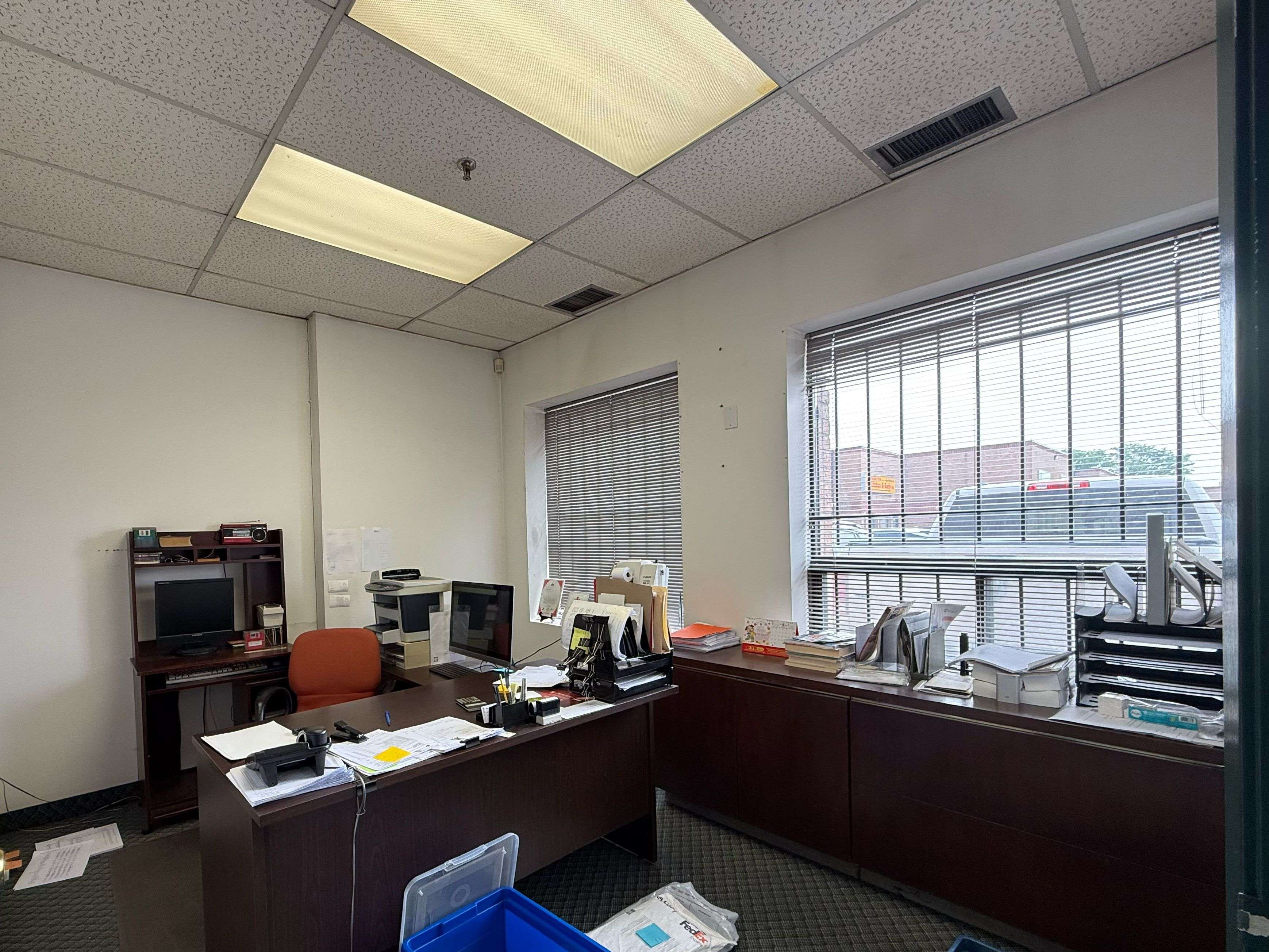 Brampton, ON L6T 4Z7,173 Advance BLVD #24-25