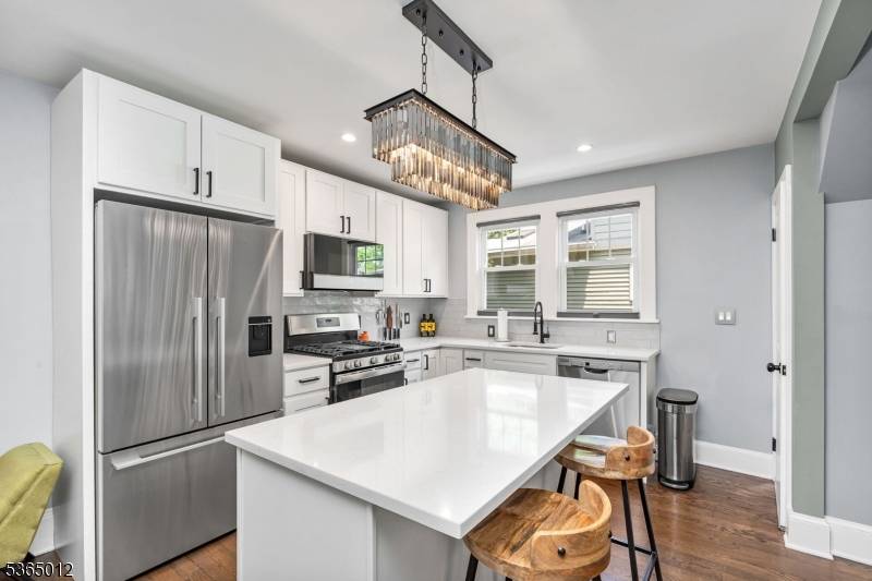 Westfield Town, NJ 07090,520 Hort St