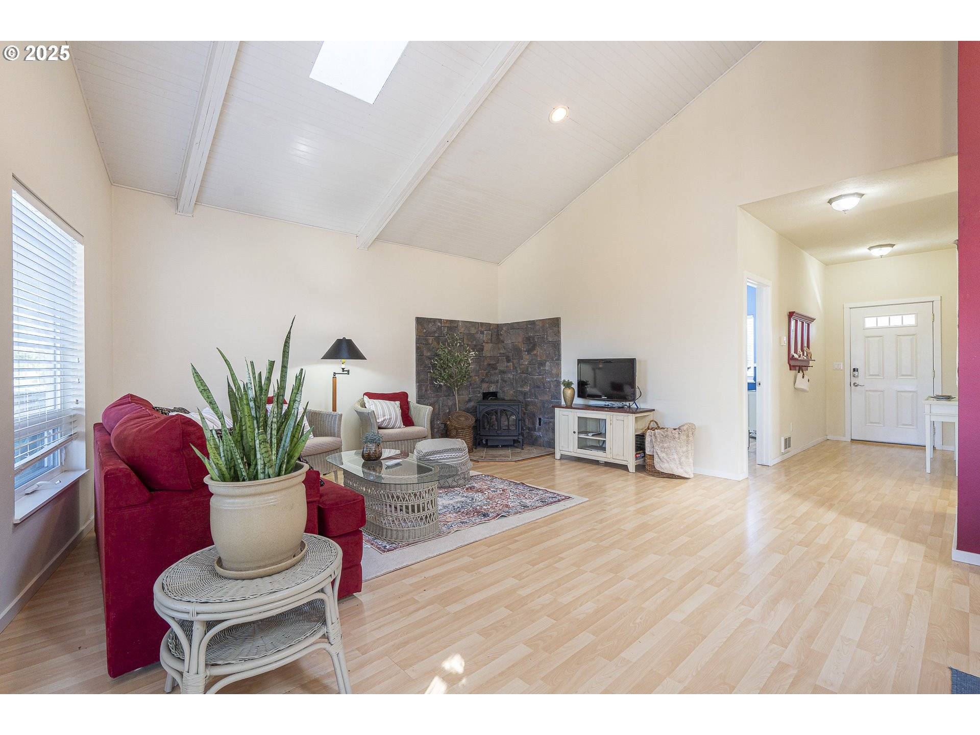 Gleneden Beach, OR 97388,6935 SALAL AVE