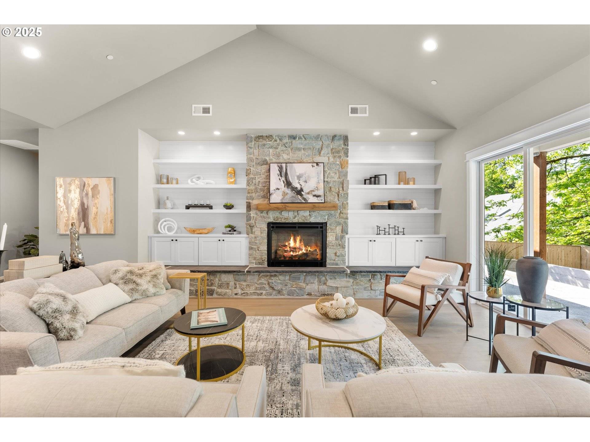 Lake Oswego, OR 97035,15007 TWIN FIR RD