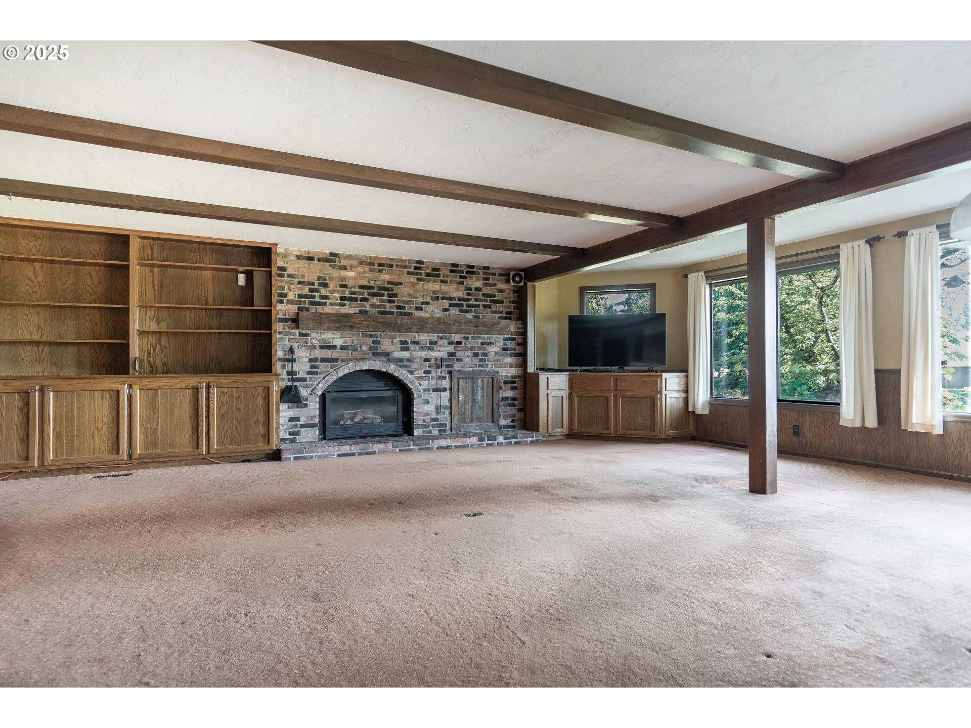 Springfield, OR 97478,8758 THURSTON RD