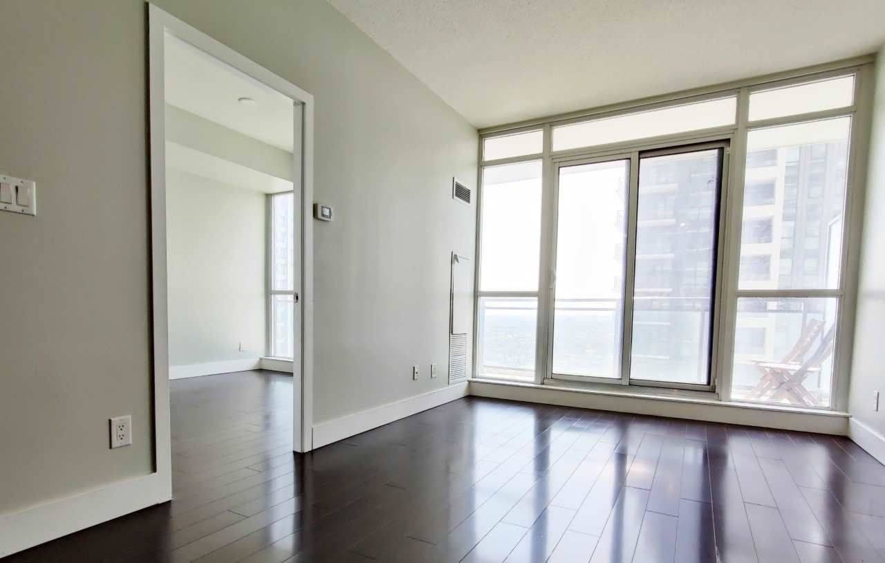 Mississauga, ON L5B 0G2,4099 Brickstone Mews #1804