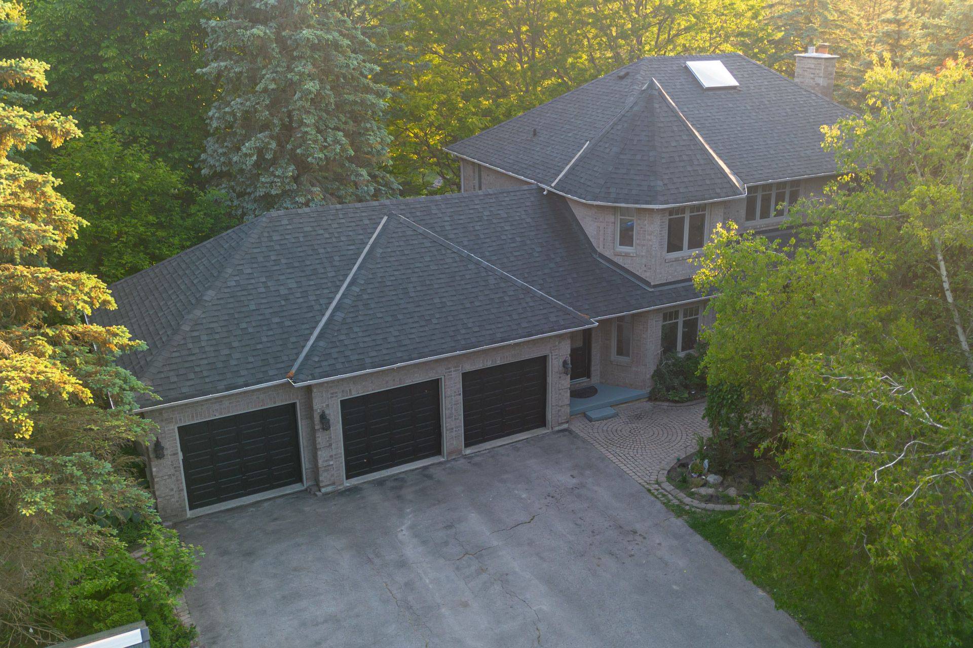 Caledon, ON L7E 0A8,8 Humber TRL