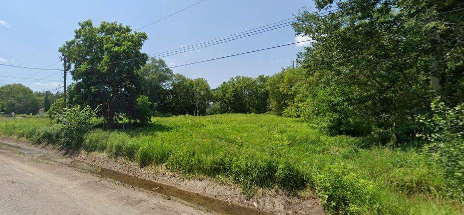 Innisfil, ON L0L 1W0,902 Corner AVE