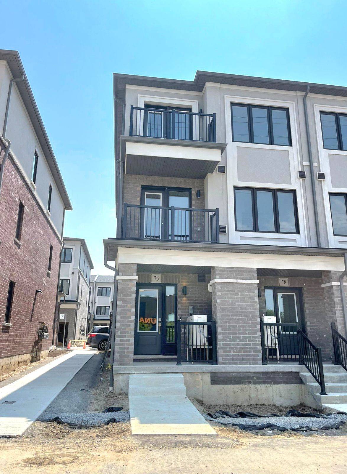 Richmond Hill, ON L4B 0H7,76 Matawin LN