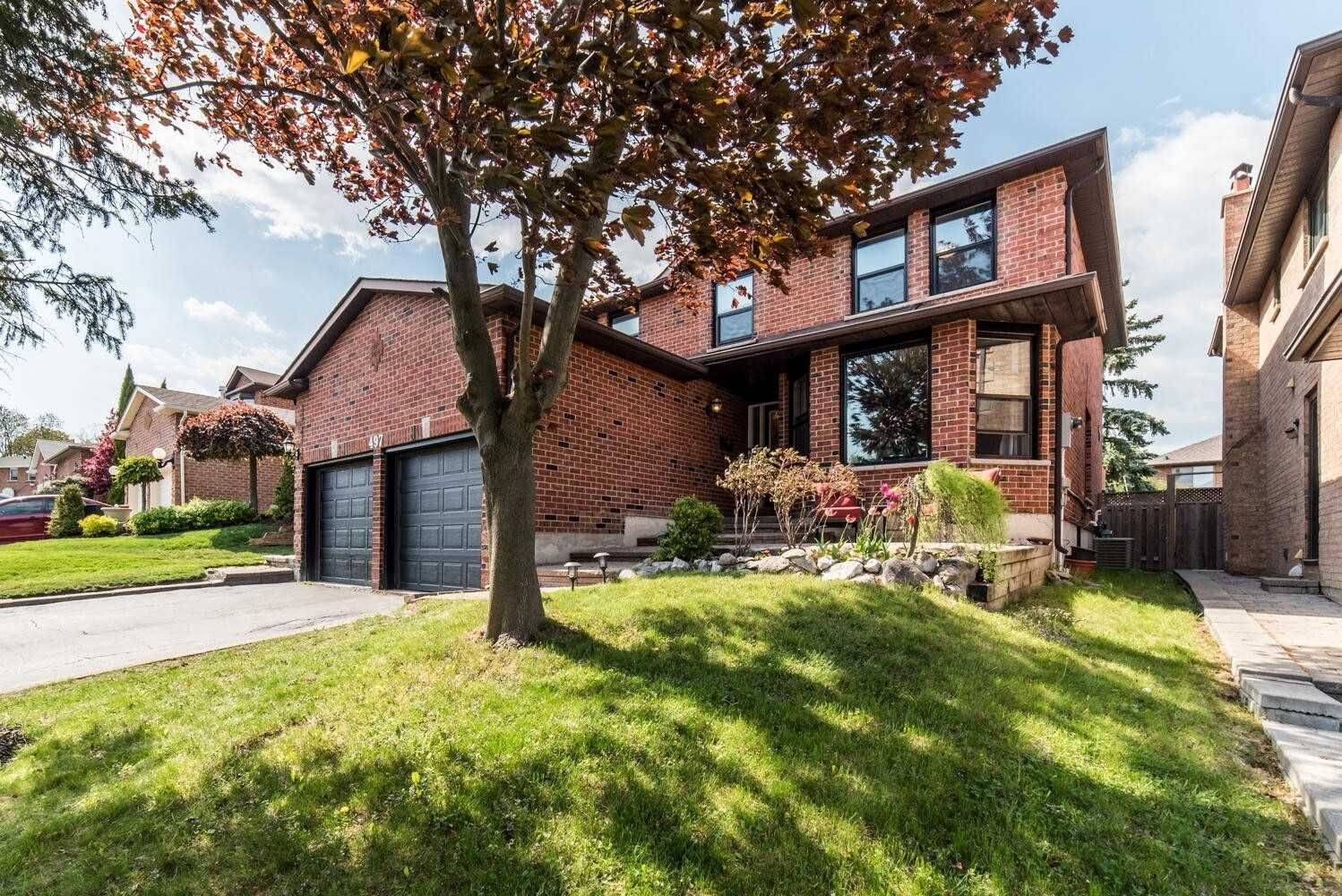 Pickering, ON L1V 6A7,497 Sundown CRES #Lower only