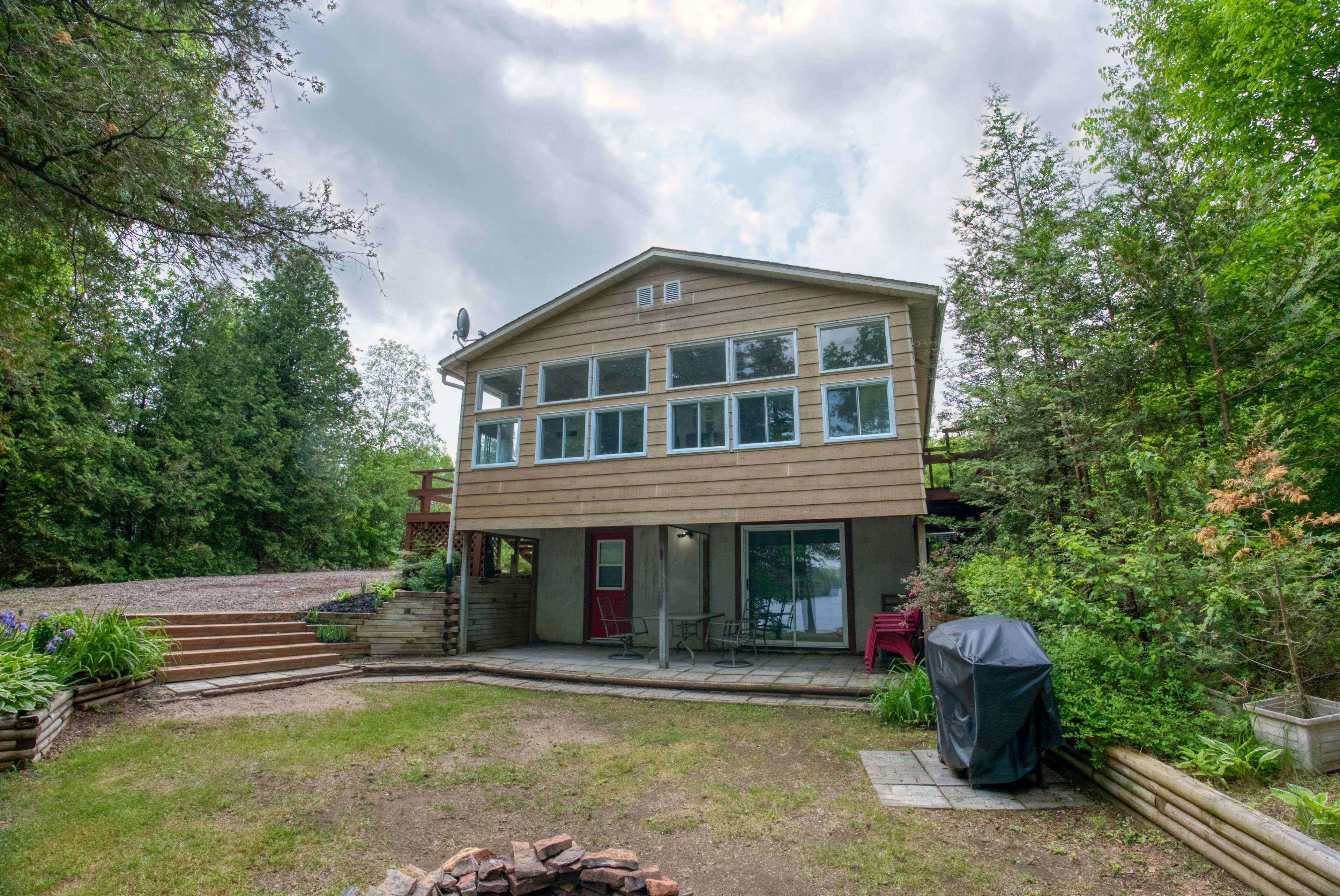 Frontenac, ON K0H 1B0,1023 Bethany CT