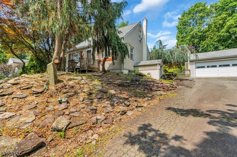 Readington Twp., NJ 08853,202 Pleasant Run Rd