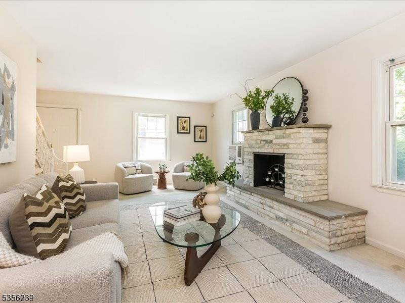 Bloomfield Twp., NJ 07003,100 Darling Ave