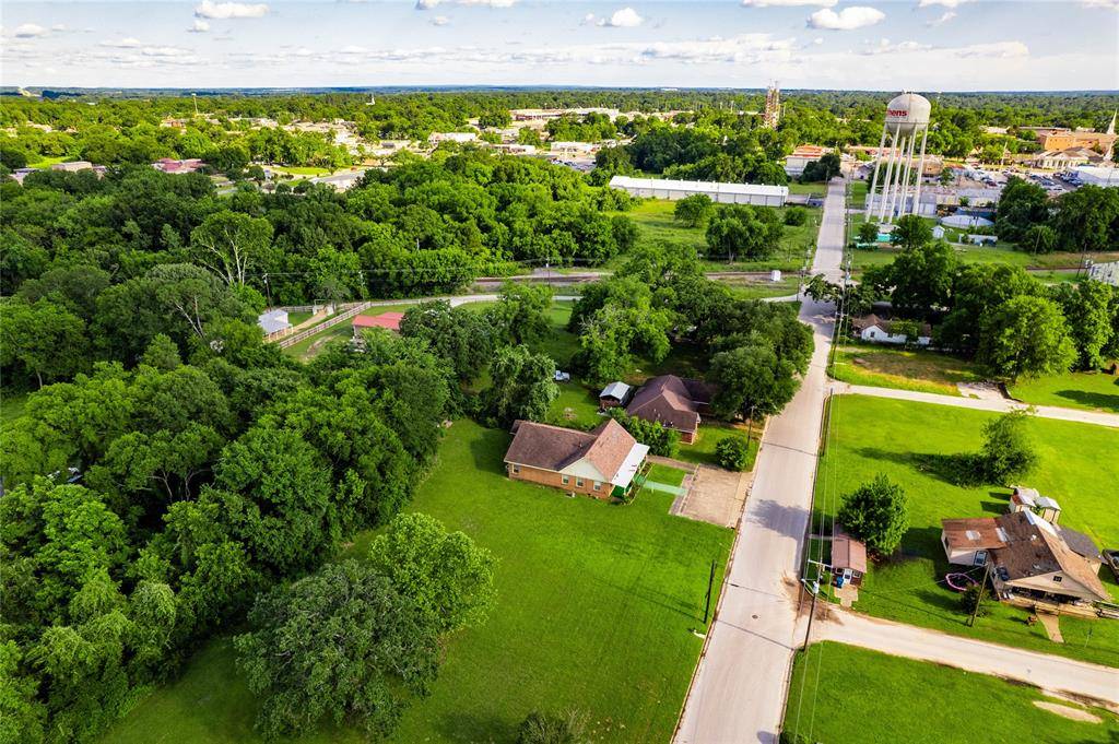 Athens, TX 75751,516 N Faulk Street