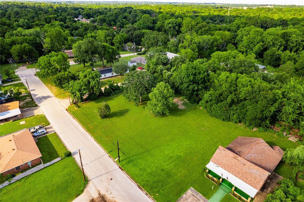 Athens, TX 75751,516 N Faulk Street