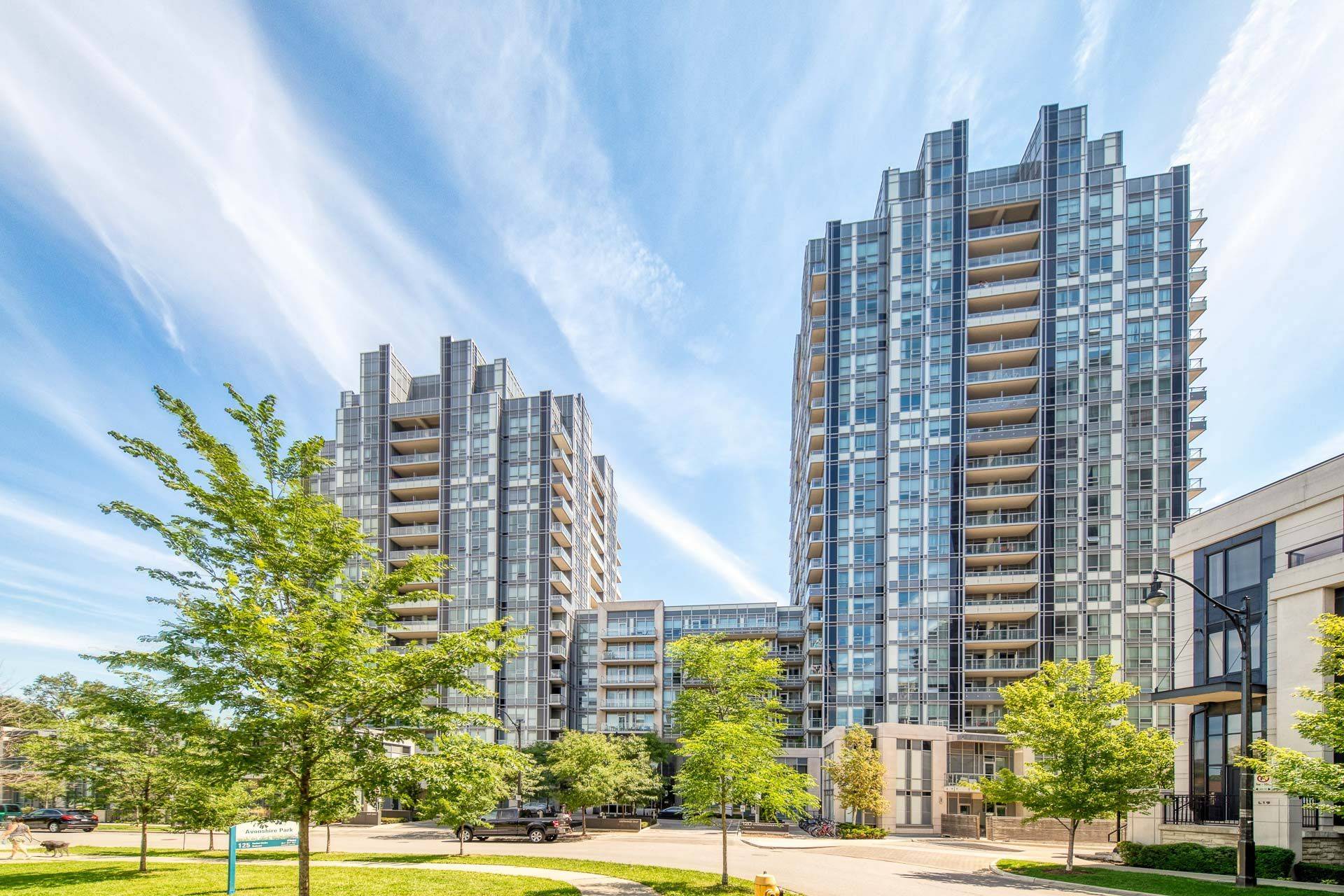 Toronto C14, ON M2N 0H1,120 Harrison Gardens BLVD #1306