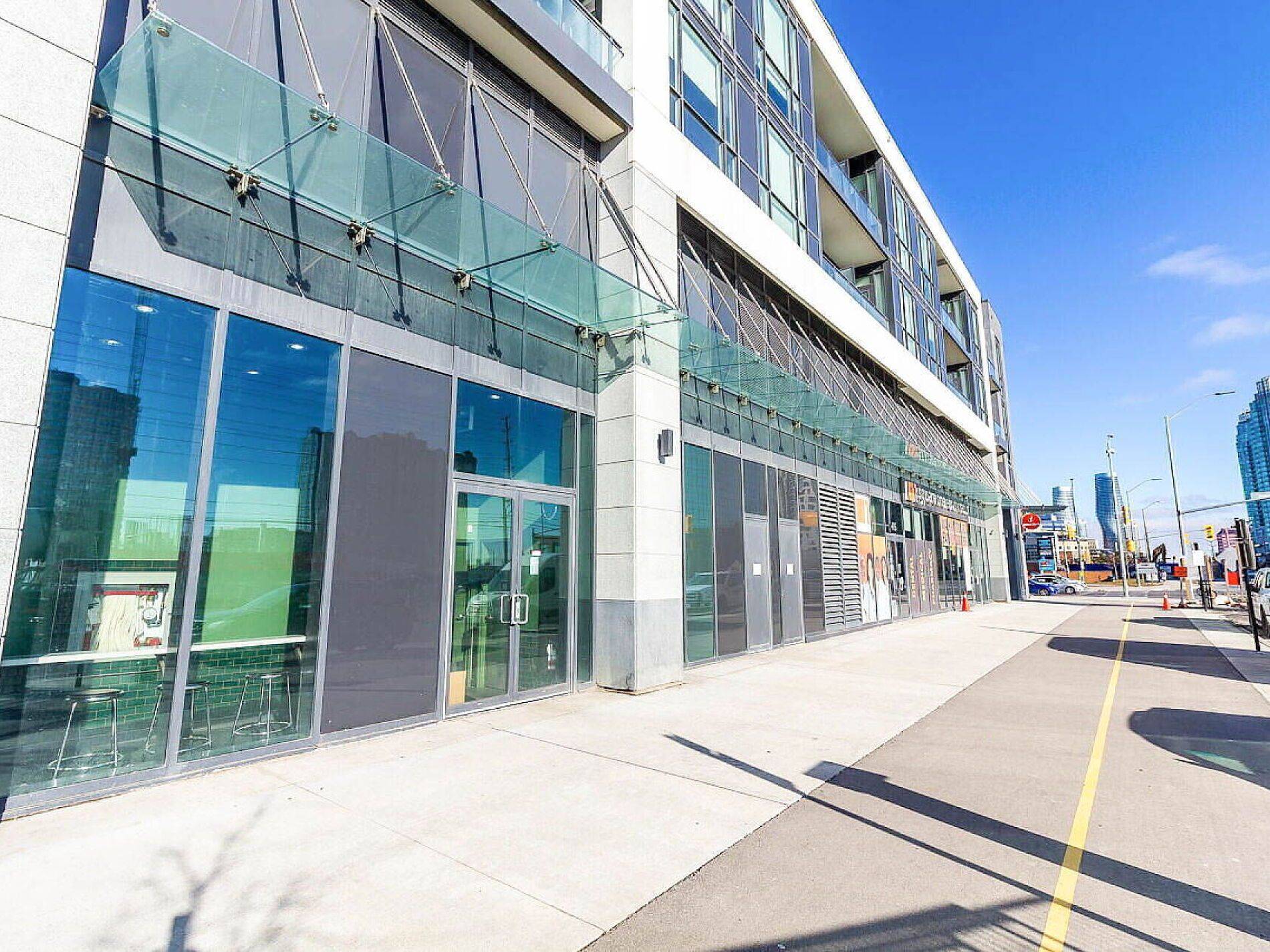 Mississauga, ON L5B 0E3,4011 Brickstone Mews #4709