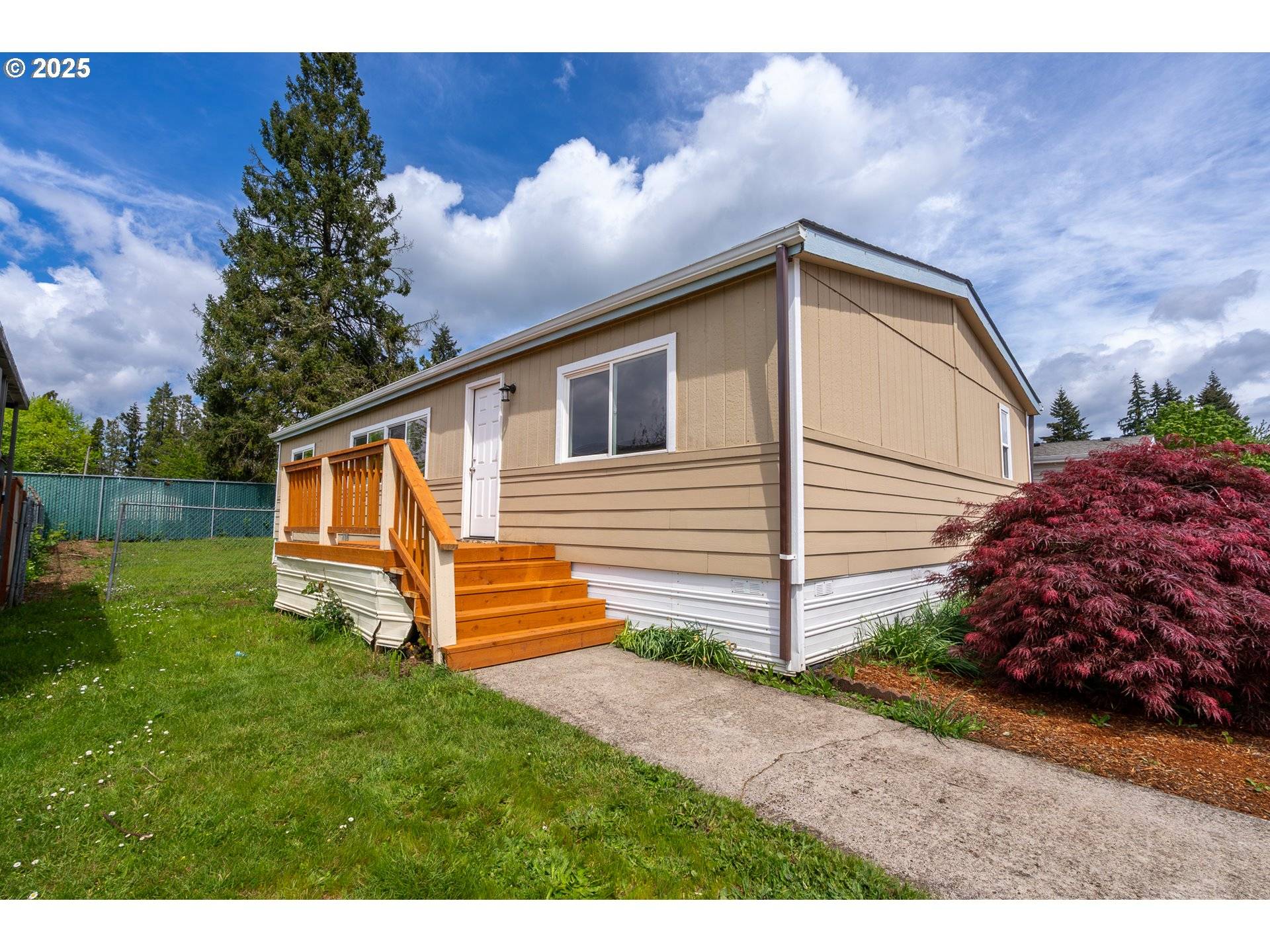 Aumsville, OR 97325,230 N EVERGREEN CT #3